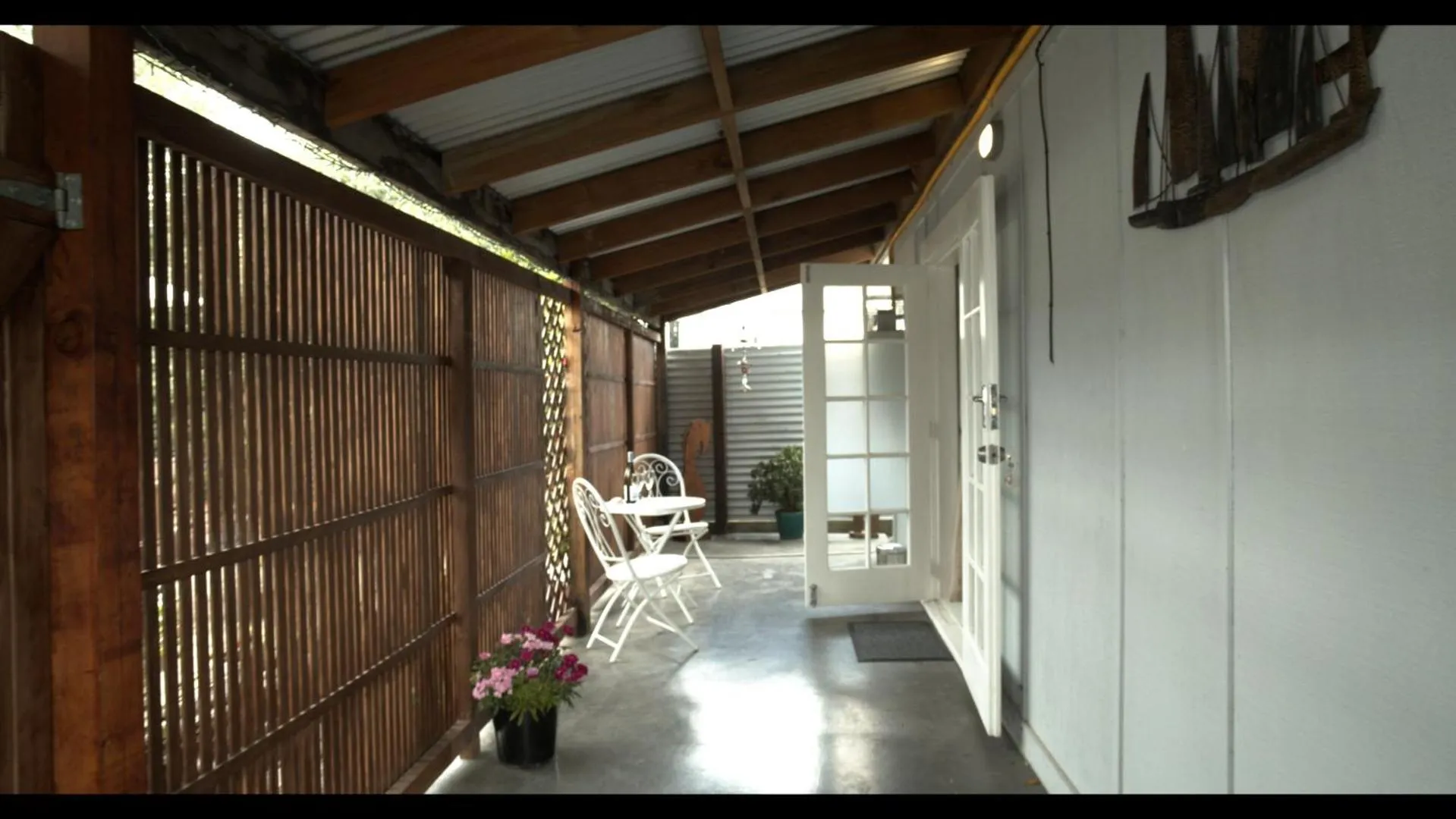 Patio in Top of the Town