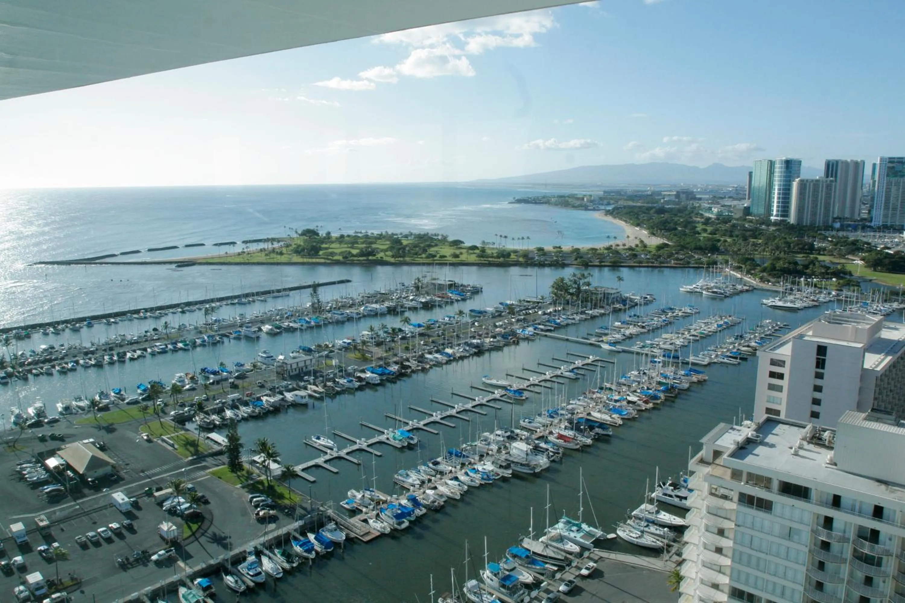 Restaurant/places to eat in Ilikai Lite