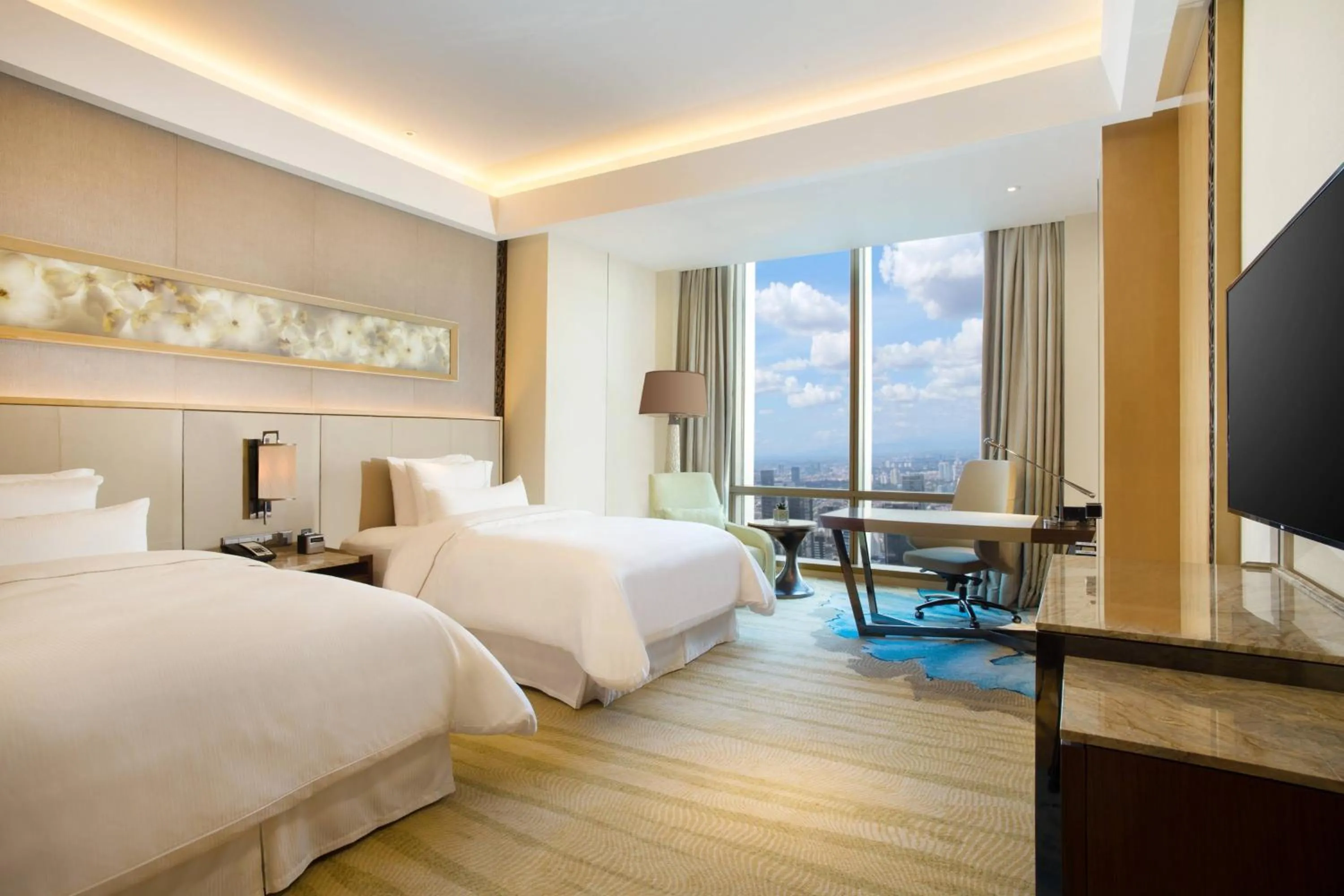 Photo of the whole room, Bed in The Westin Jakarta