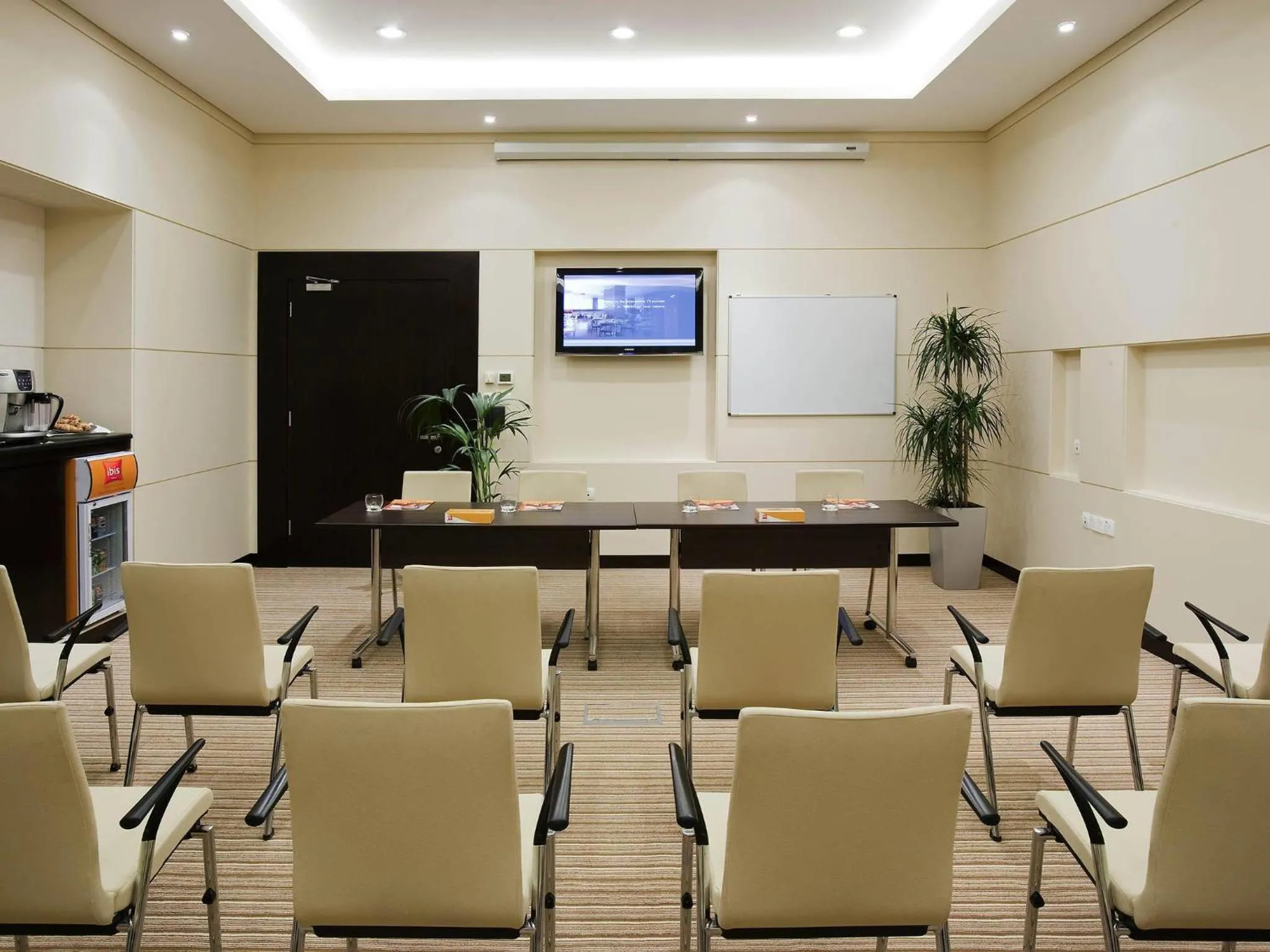Meeting/conference room in ibis Amman