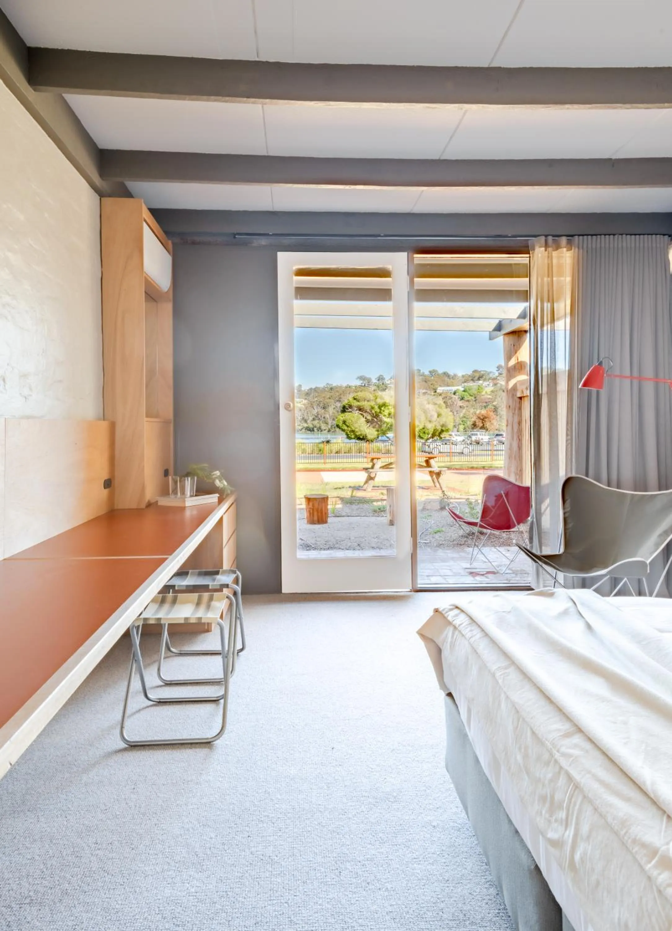 View (from property/room), Bed in Tween Waters Merimbula