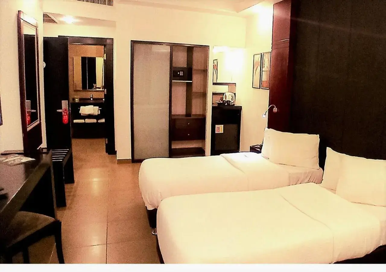 Deluxe Twin Room in Torino Hotel Amman Deluxe Twin Room in Torino Hotel Amman