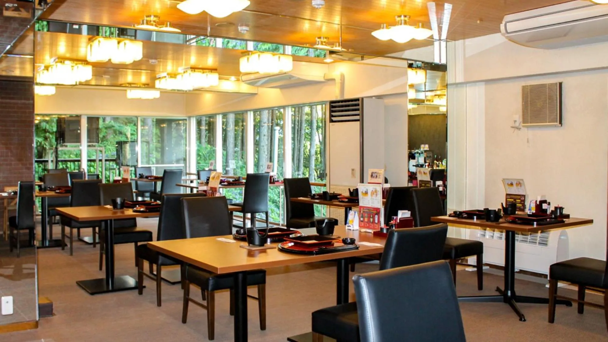 Restaurant/places to eat in LiVEMAX RESORT Hakone Sengokuhara