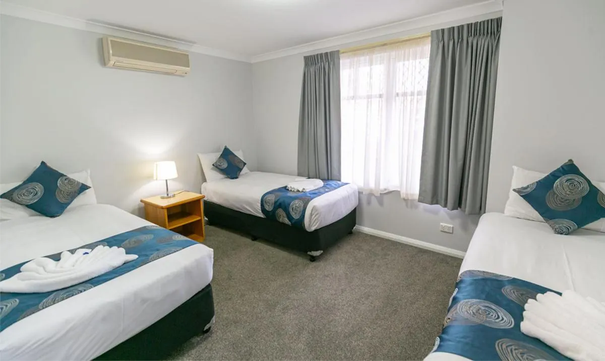 Bed in Esplanade Hotel Busselton