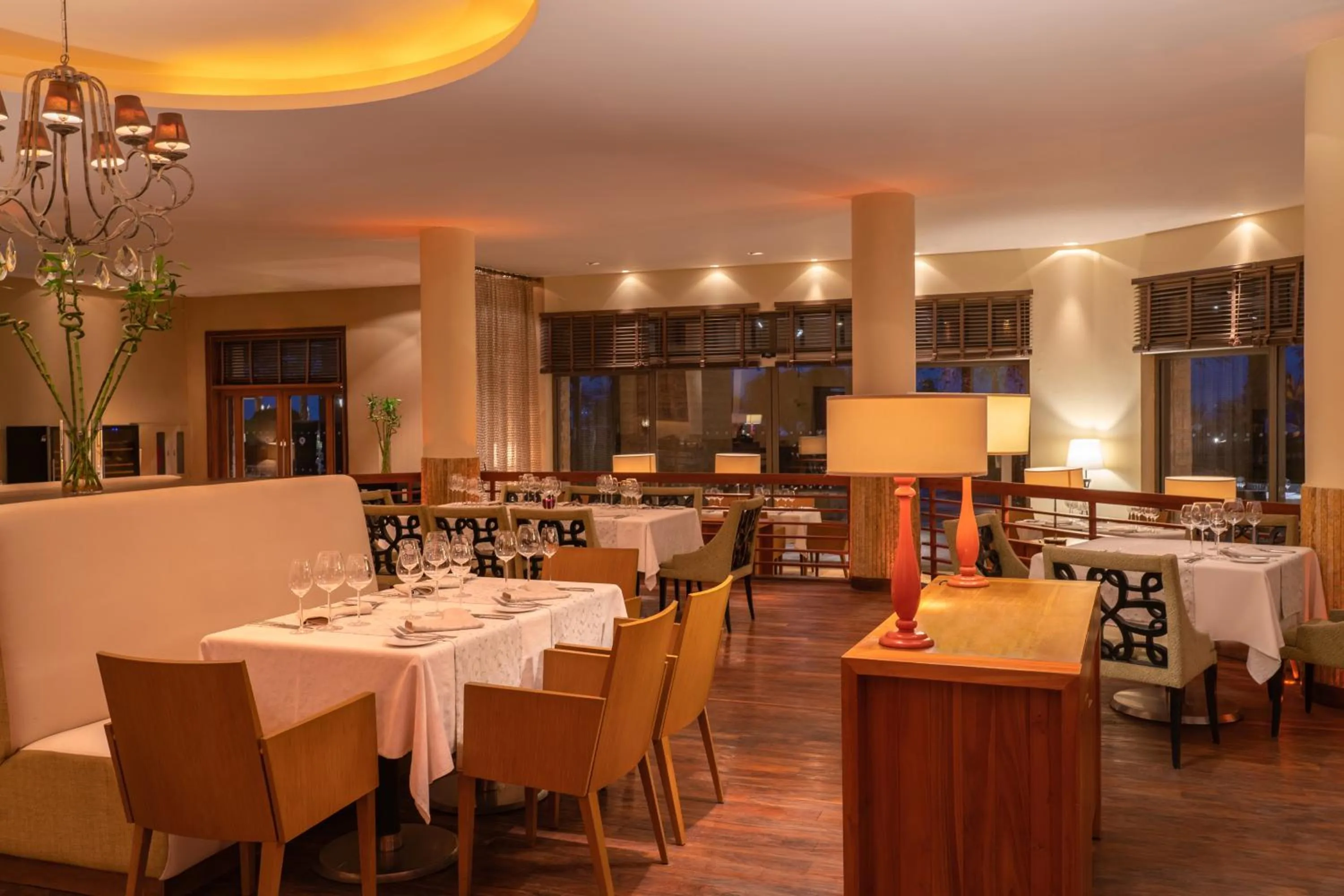 Restaurant/places to eat in Mövenpick Resort & Spa Tala Bay Aqaba