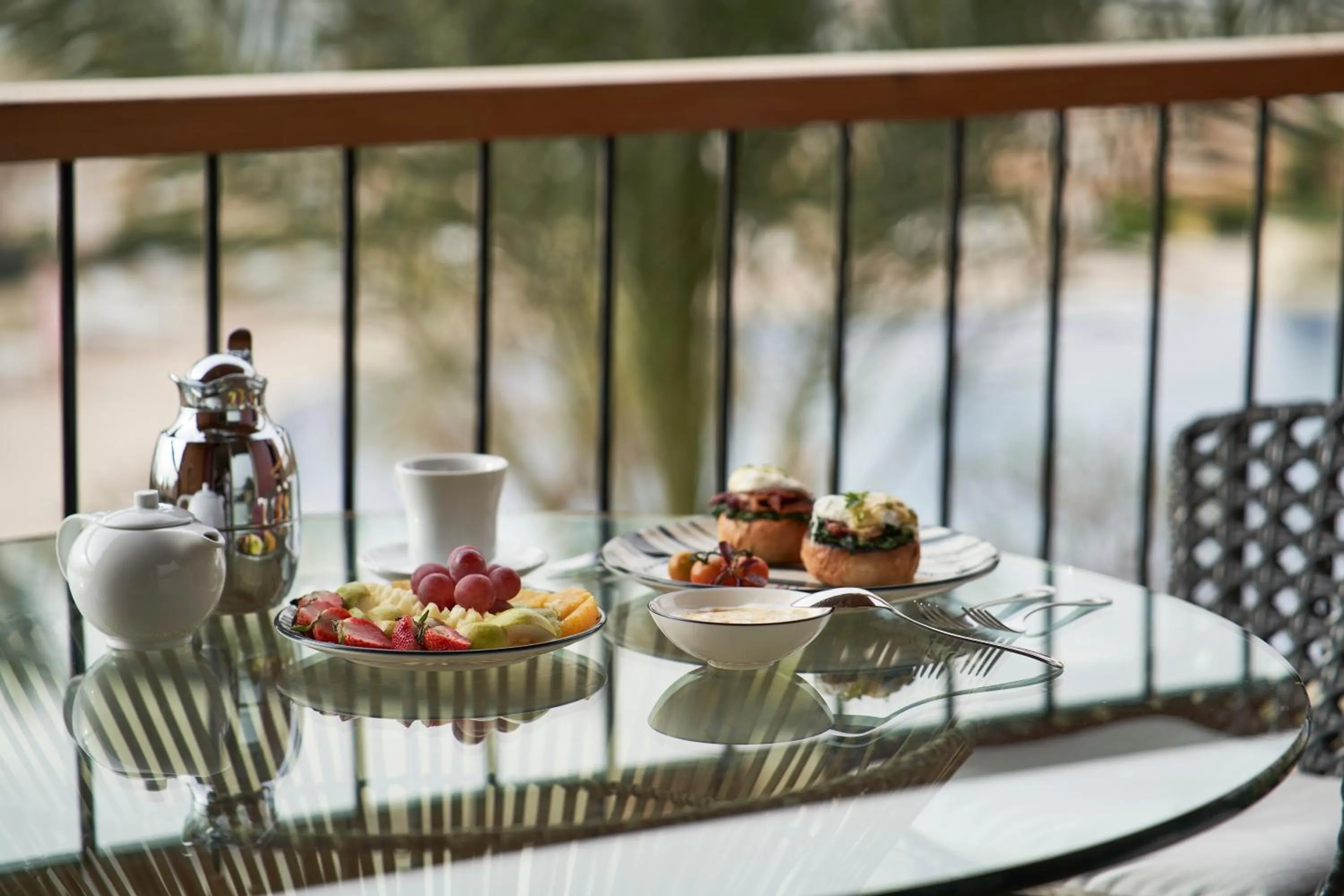 Food and drinks in Mövenpick Resort & Spa Tala Bay Aqaba