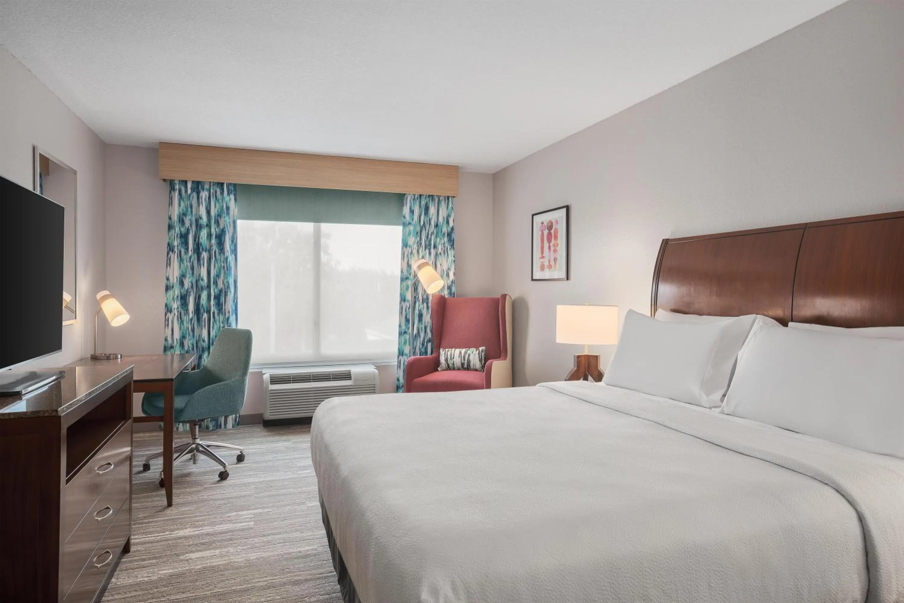 Bed in Hilton Garden Inn Tampa North