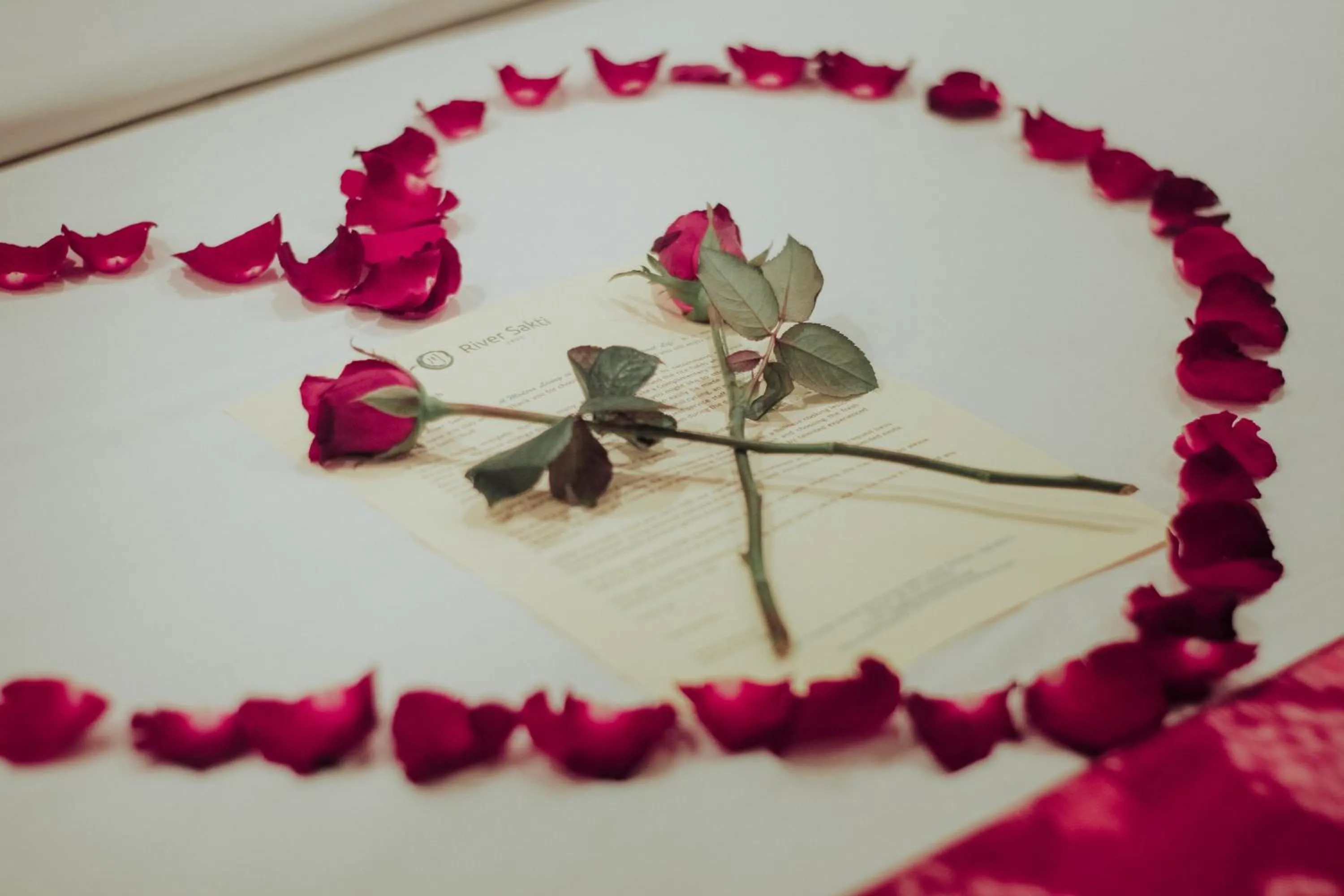 Bedroom in River Sakti Ubud by Prasi
