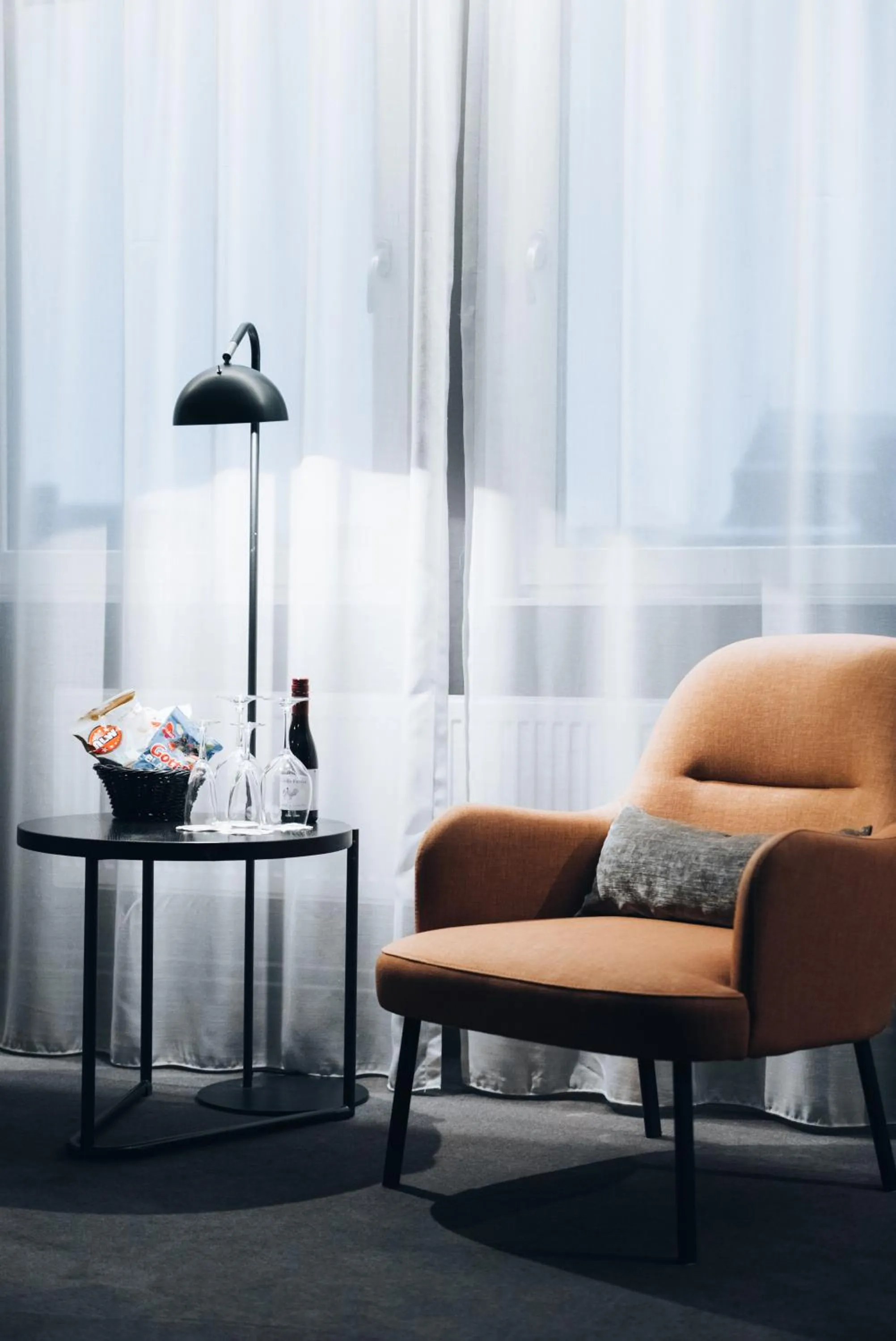 Seating area in Clarion Hotel Gillet