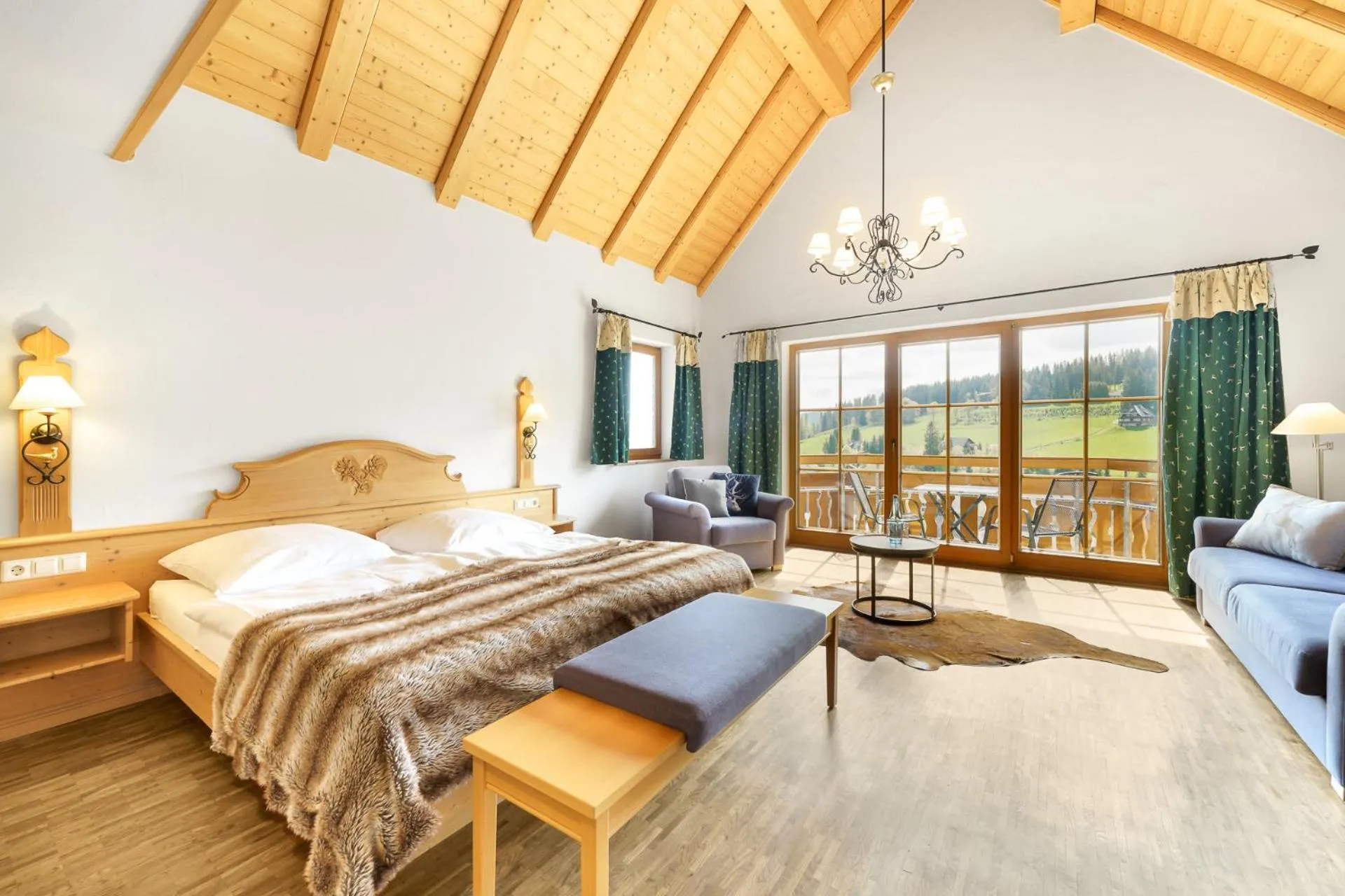 Seating area, Bed in Hotel Schlehdorn