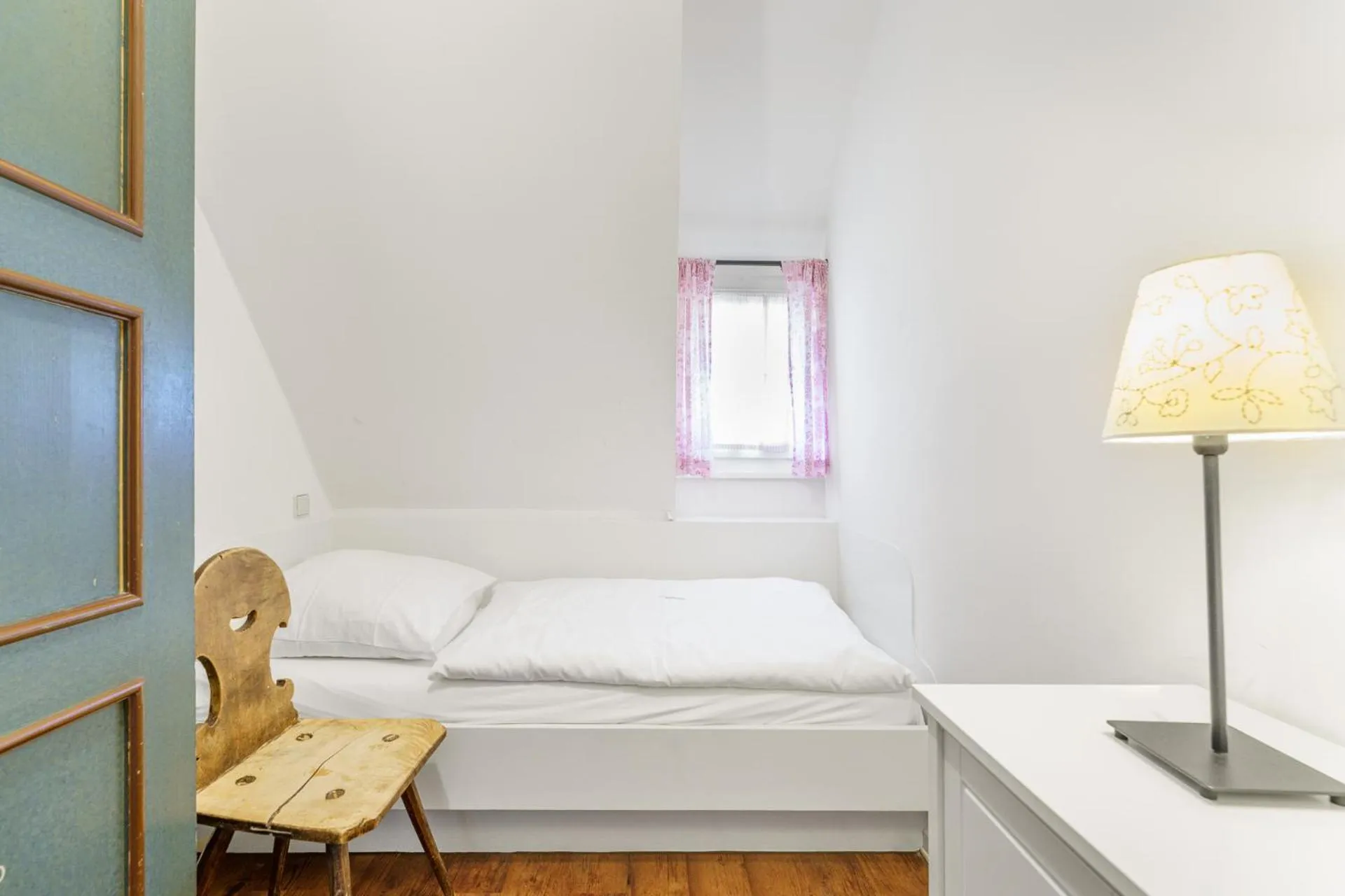 Bedroom, Bed in Hotel Schlehdorn