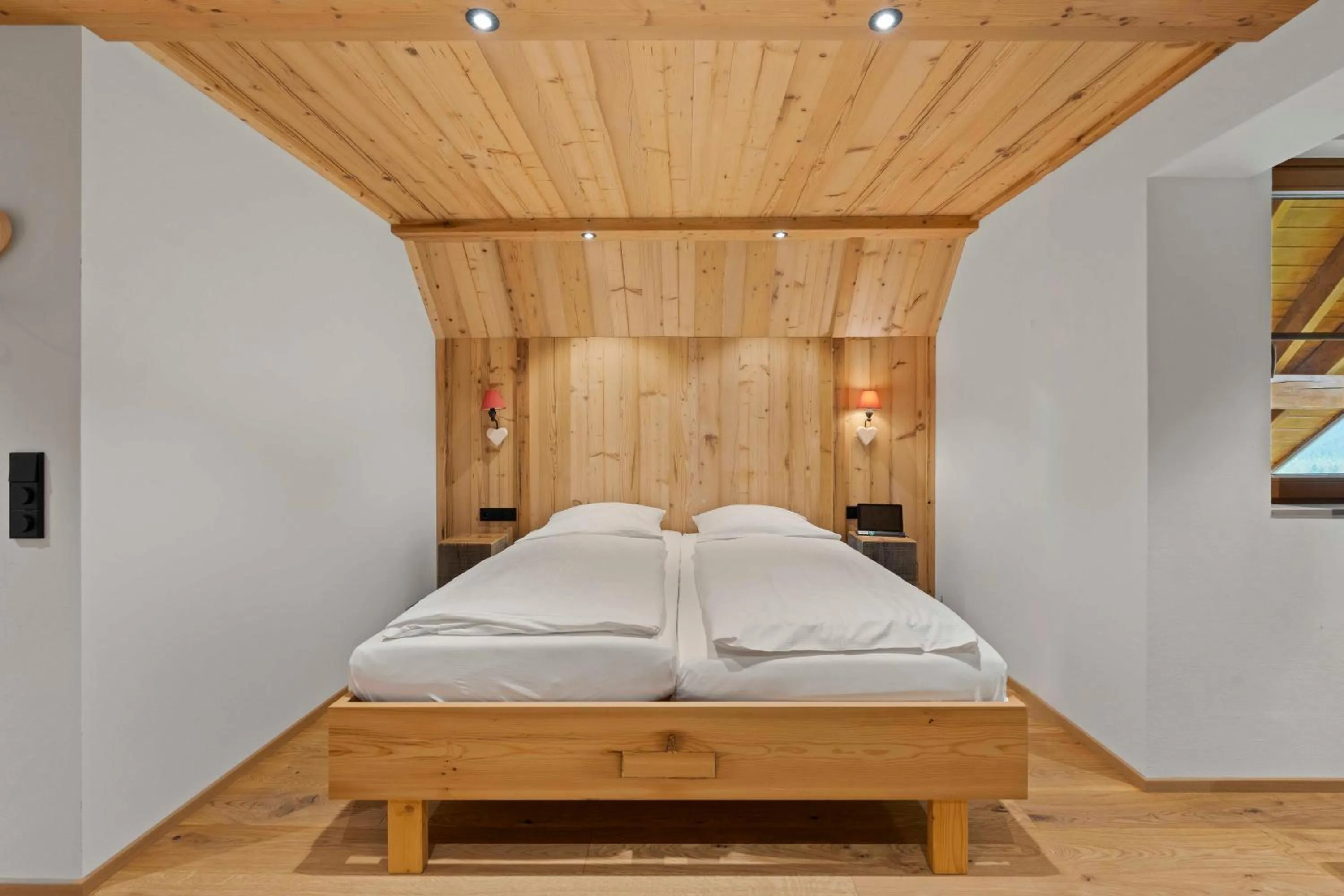 Bedroom, Bed in Hotel Schlehdorn