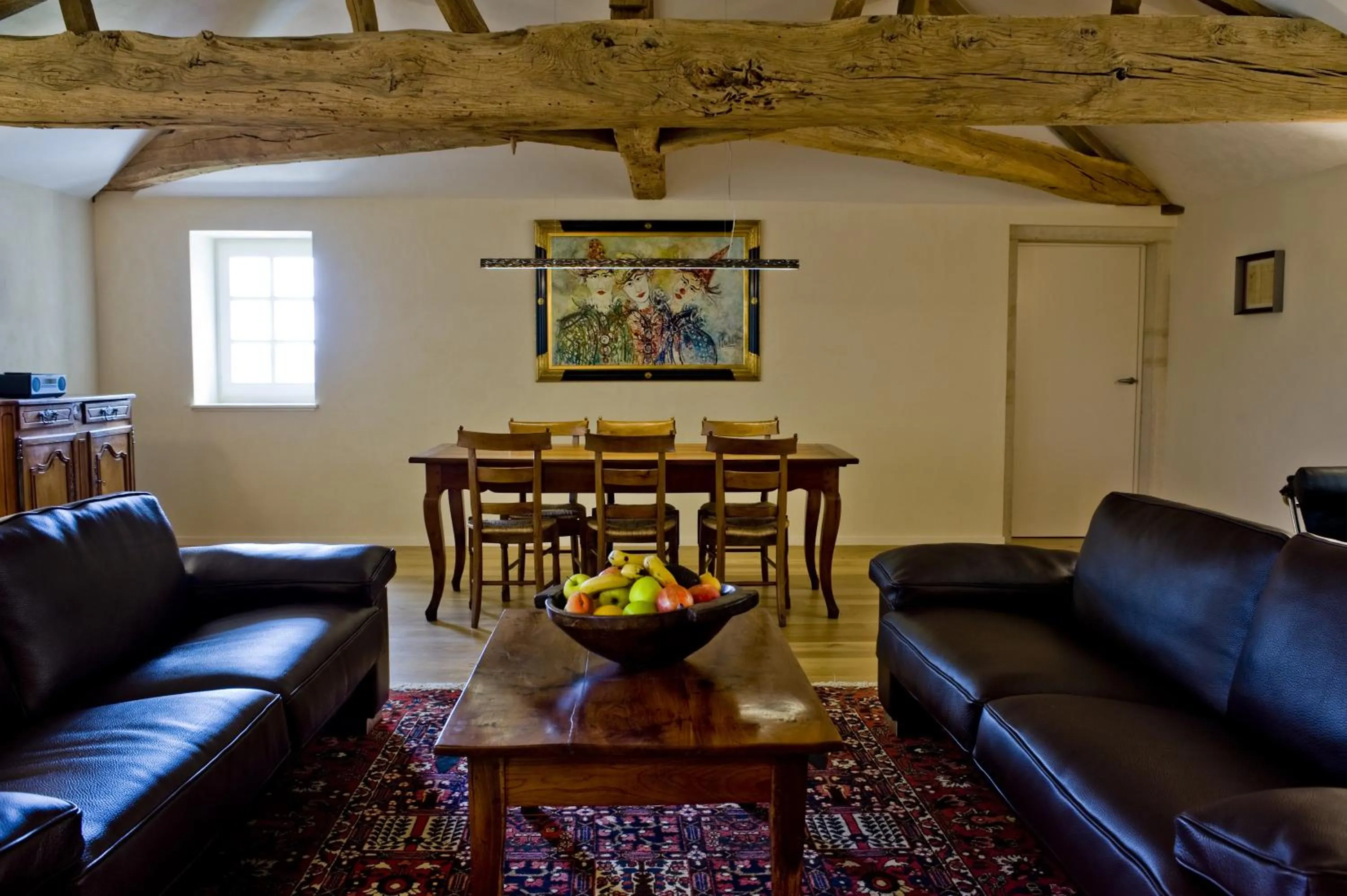 TV and multimedia in Hôtel-Restaurant le Château de Besseuil, Mâcon Nord - Teritoria