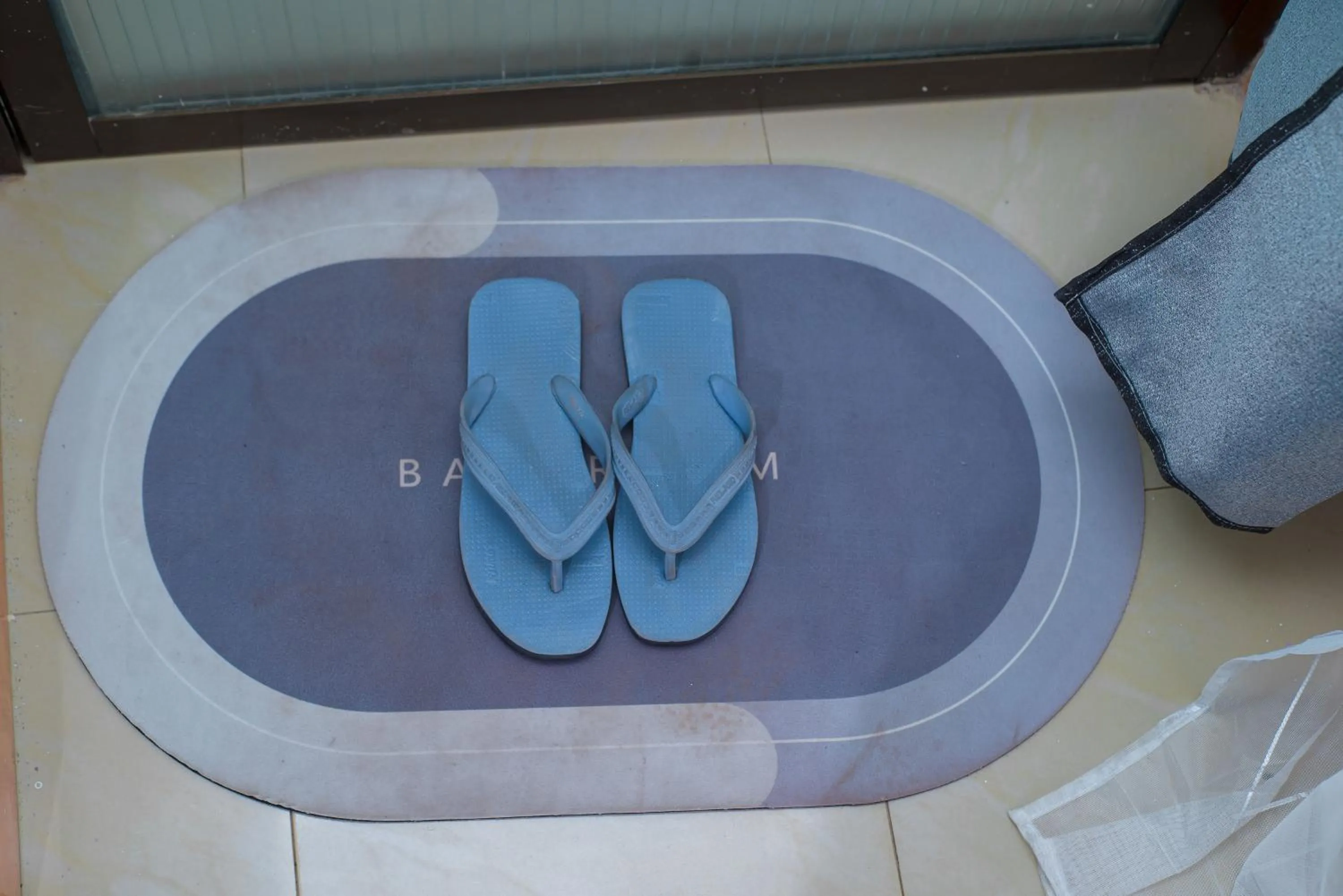 Bathroom in Arusha Giraffe Lodge