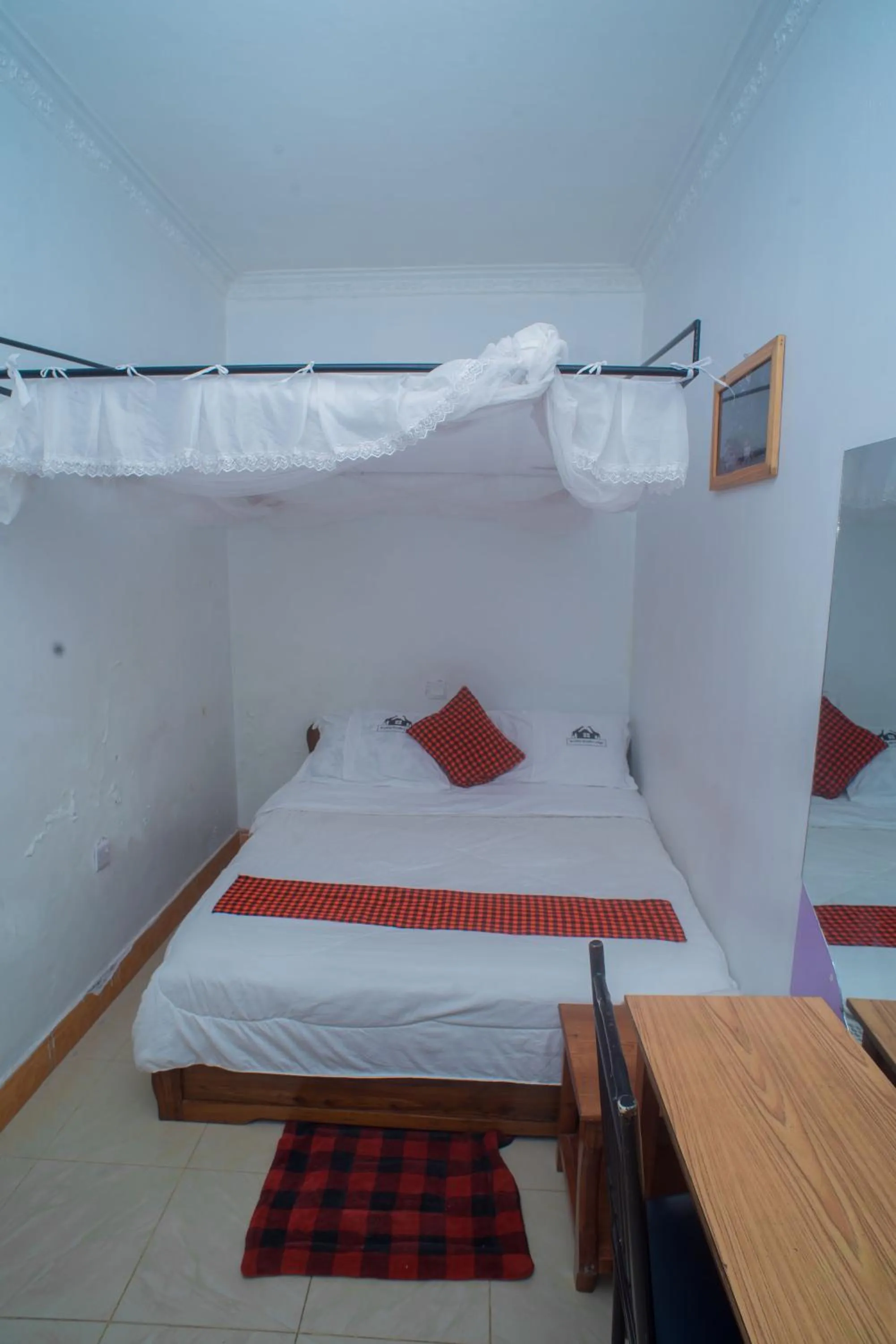 Bedroom, Bed in Arusha Giraffe Lodge