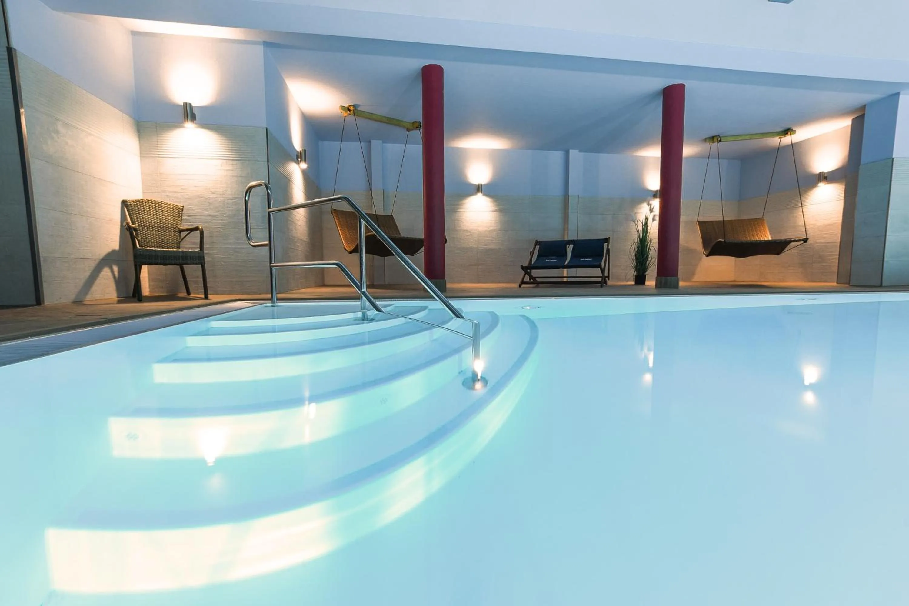 Swimming pool in HAFFHUS - Hotel & Spa