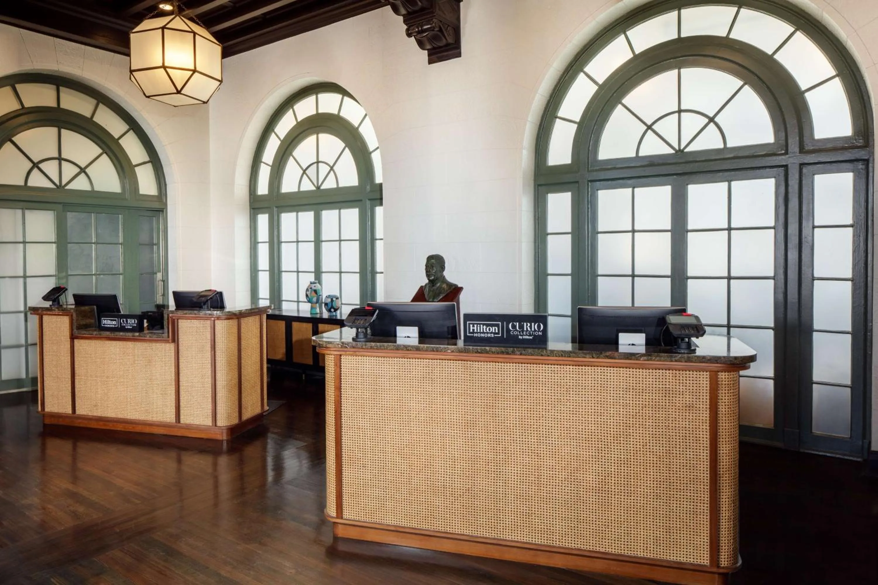 Lobby or reception in Casa Marina Key West, Curio Collection by Hilton
