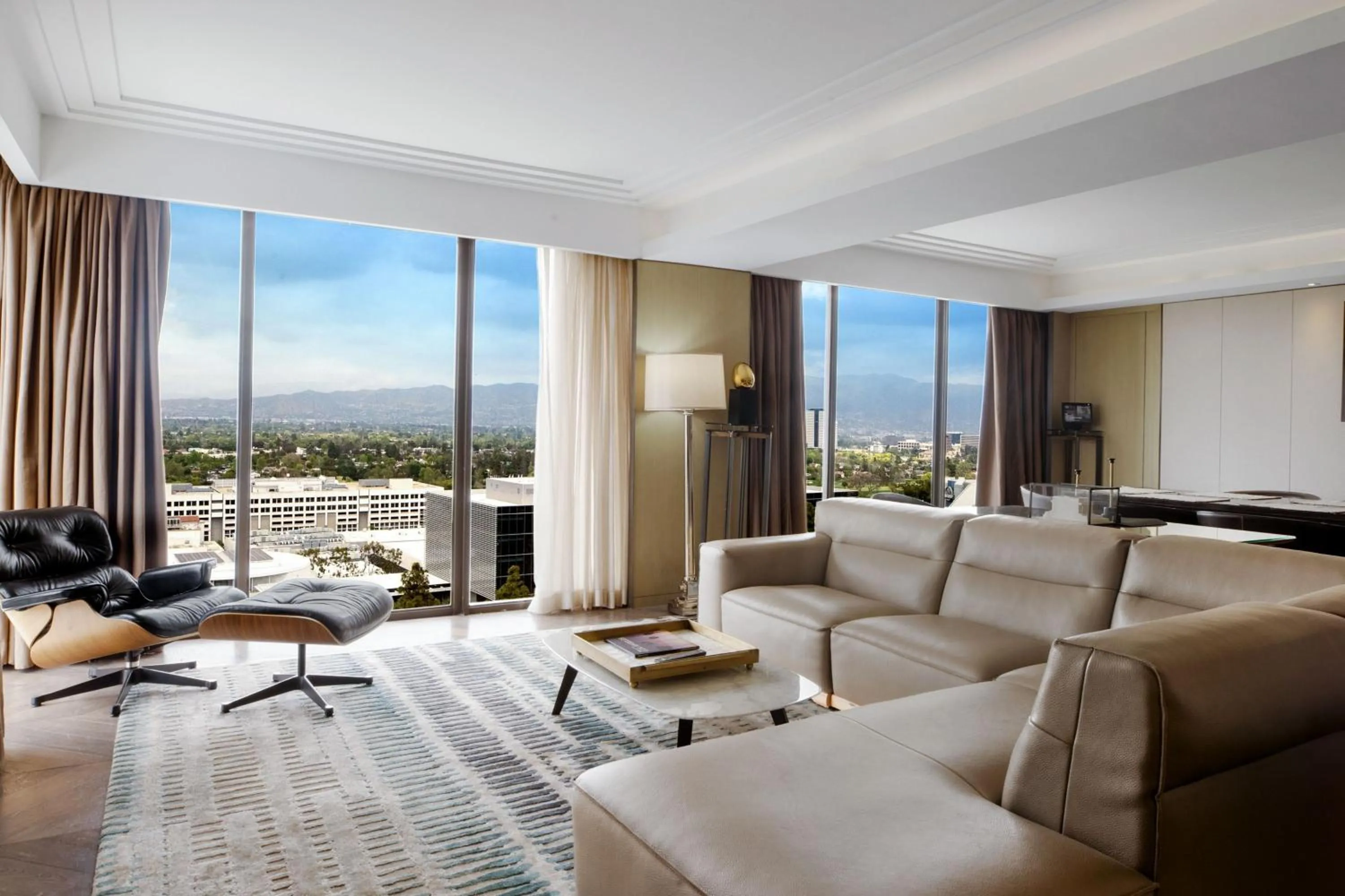 Living room in Sheraton Universal