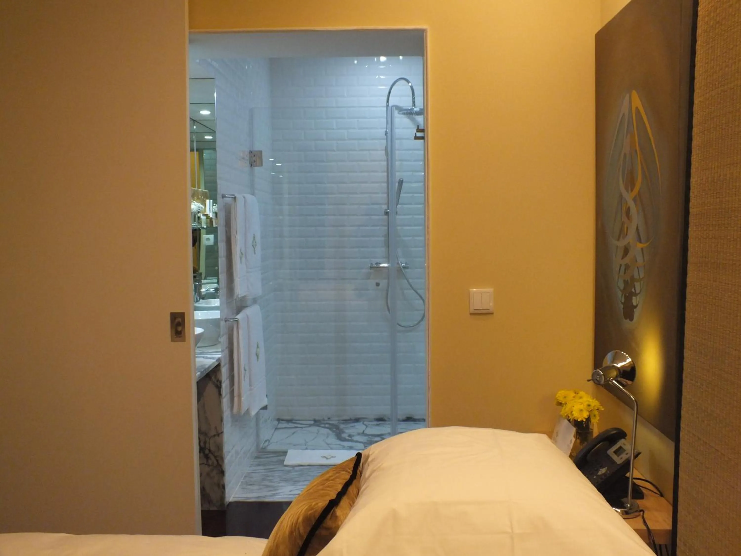 Shower in Fonte Da Foz