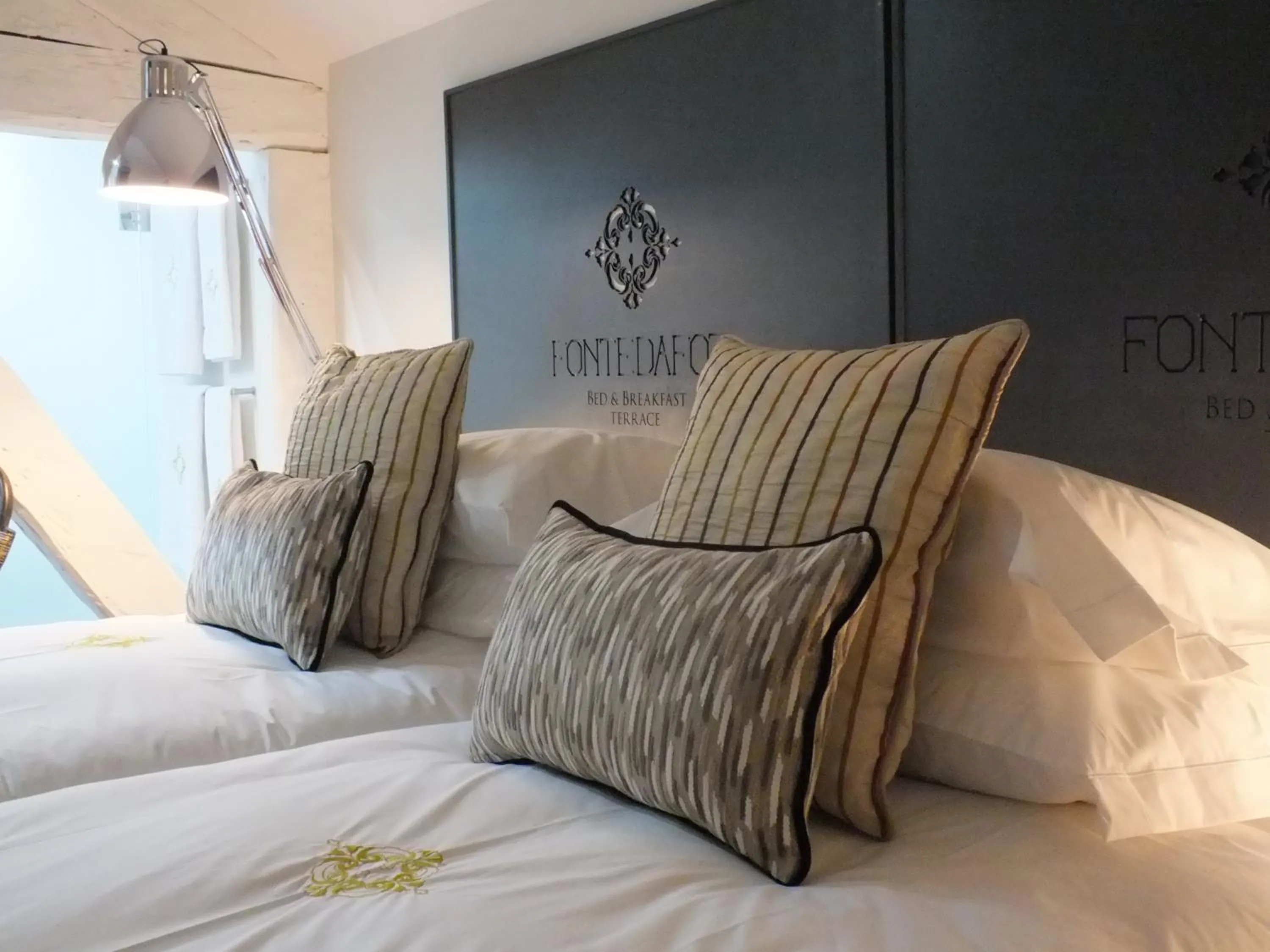 Decorative detail, Bed in Fonte Da Foz