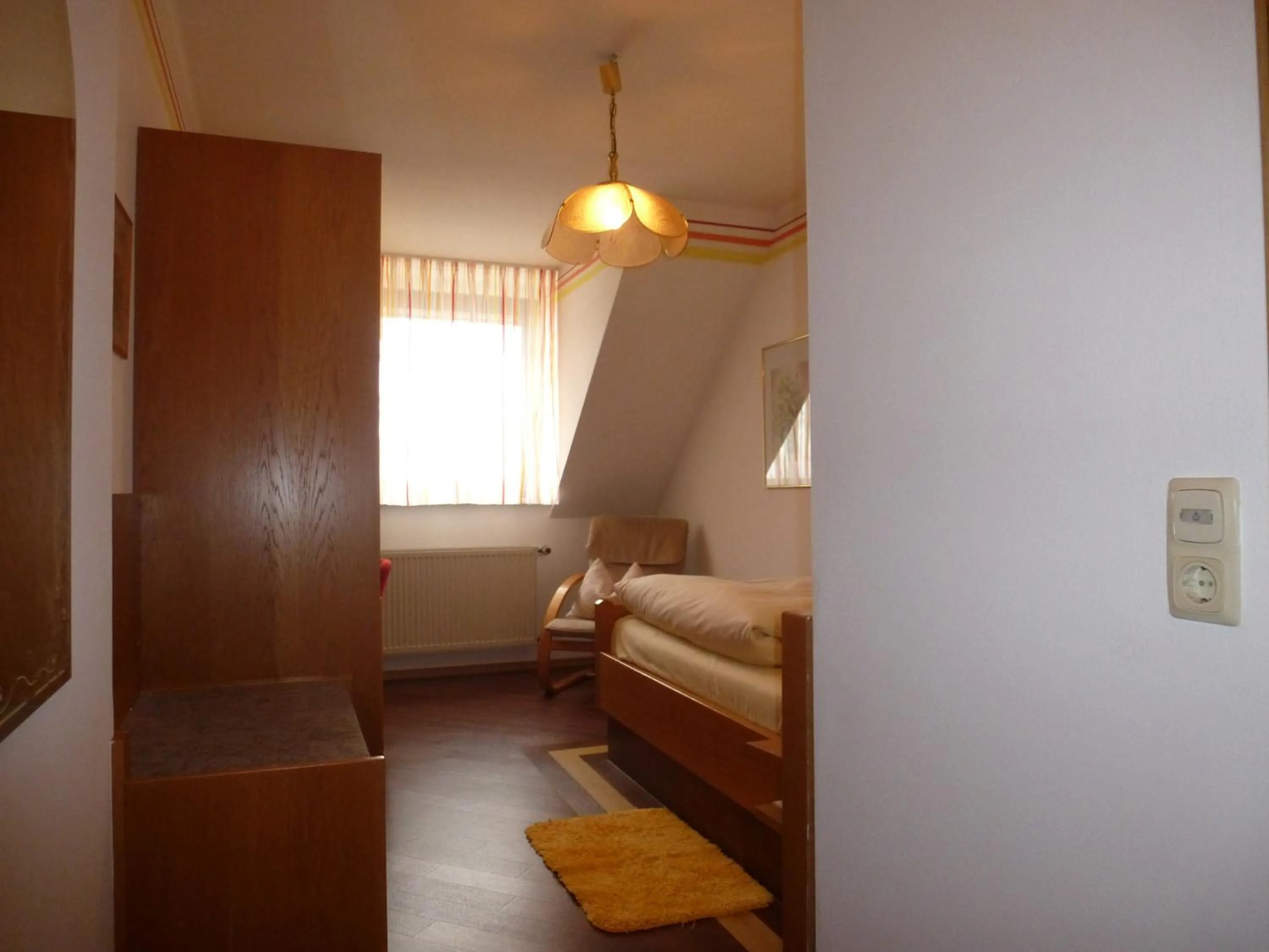 Photo of the whole room, Bed in Hotel-Gasthof "Zum Bartl"