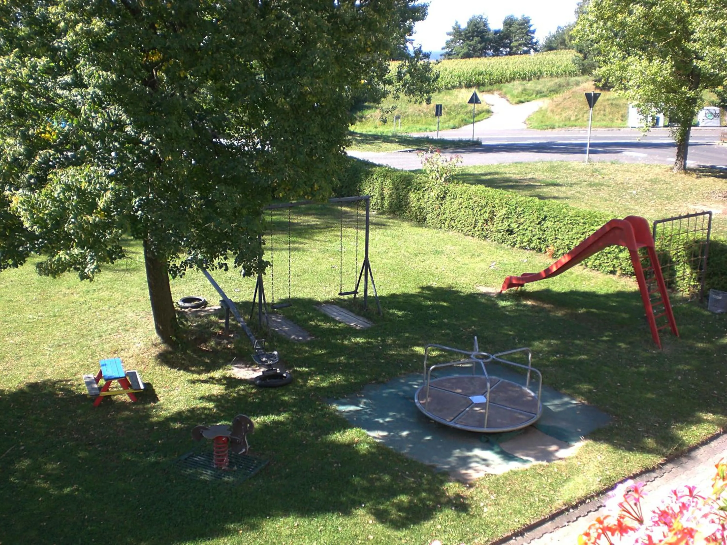 Garden in Hotel-Gasthof "Zum Bartl"