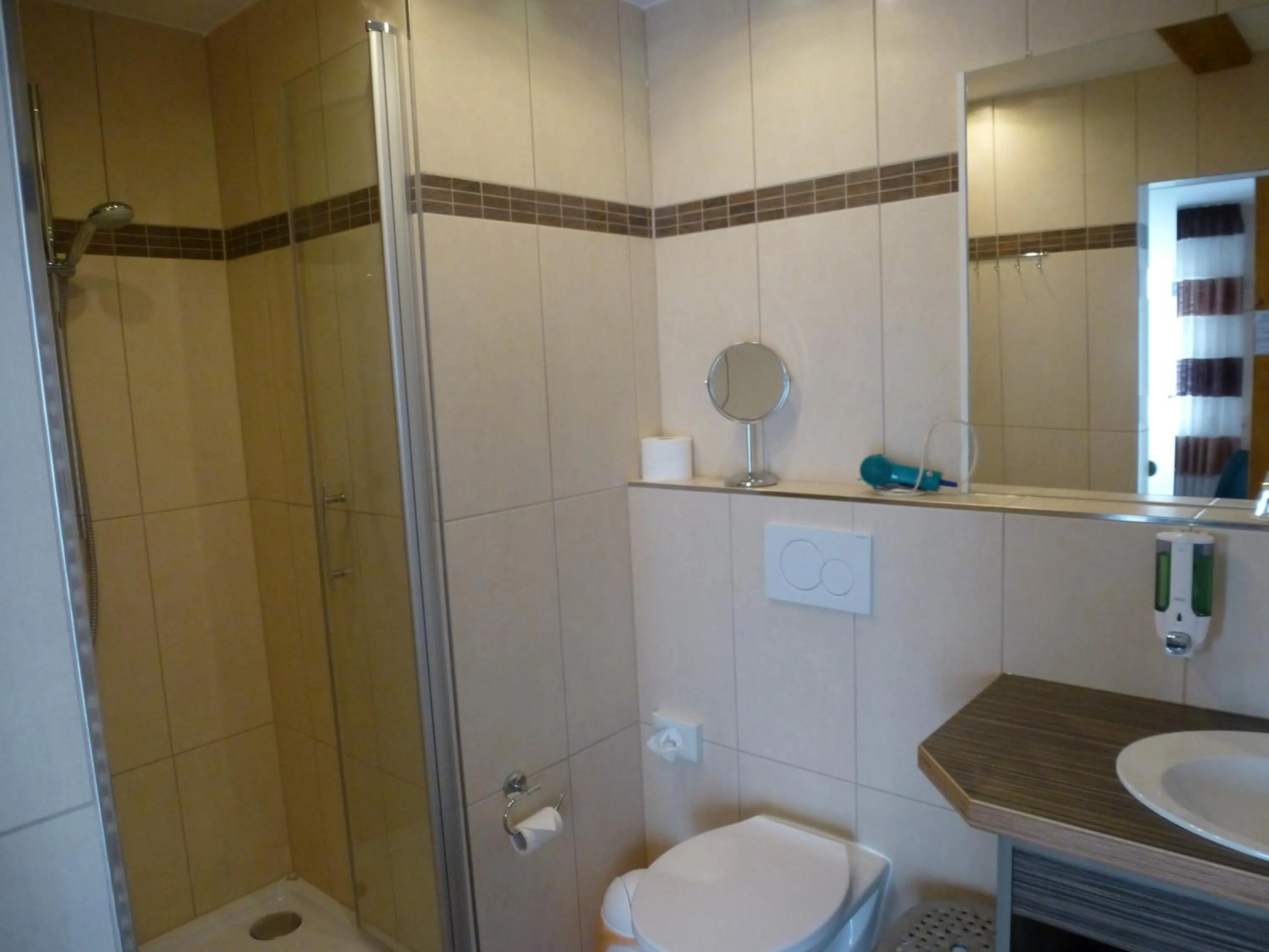 Bathroom in Hotel-Gasthof "Zum Bartl"