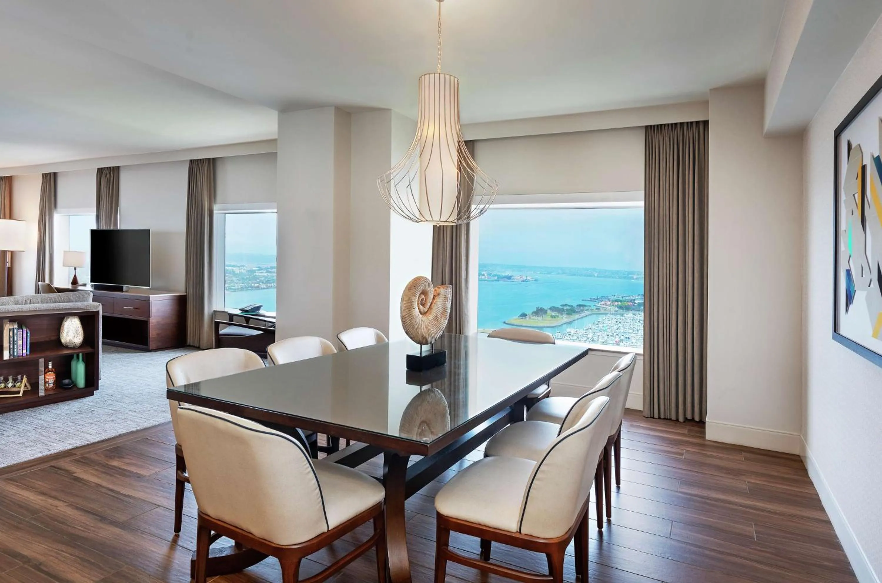 Living room in Hilton San Diego Bayfront