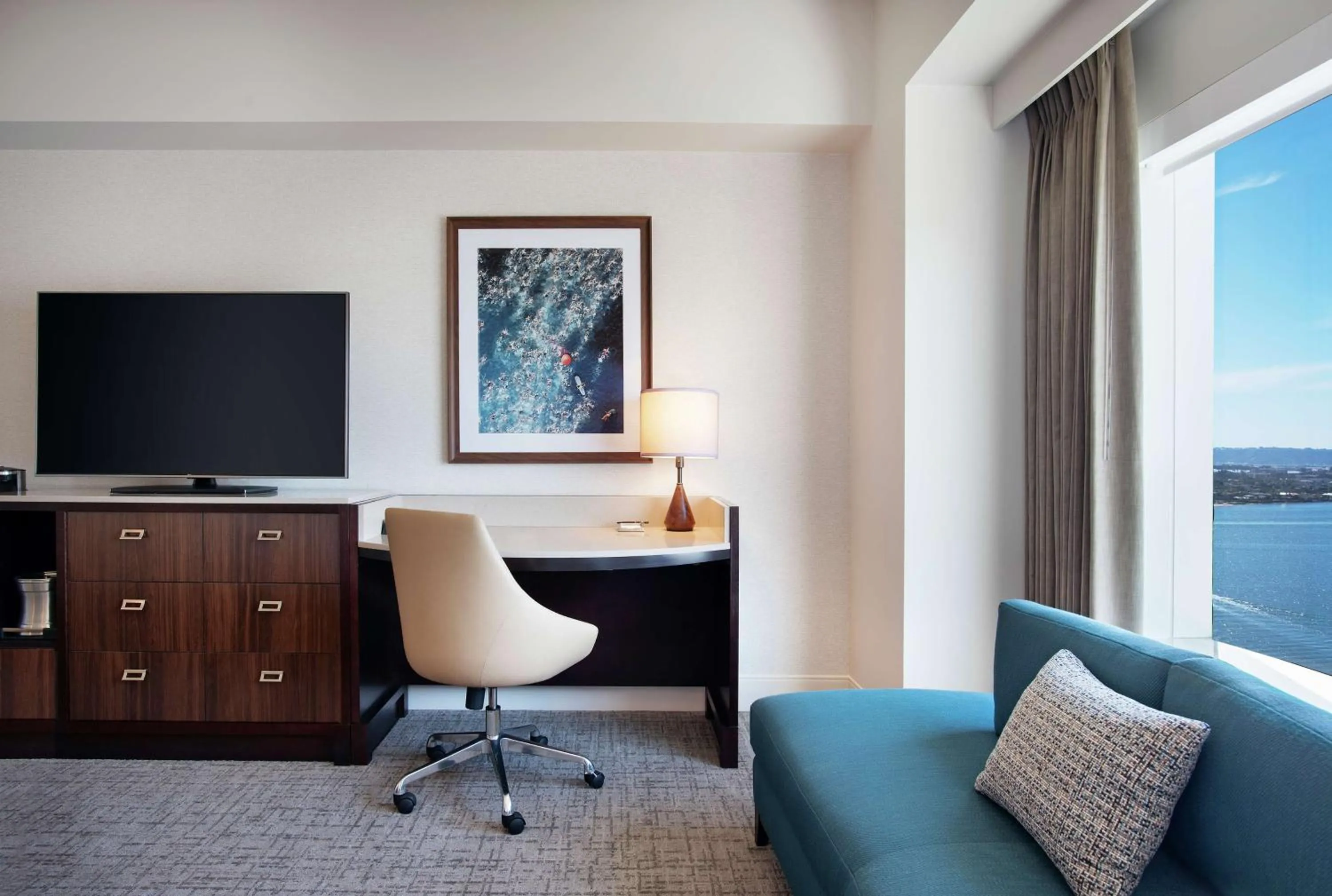 Bedroom in Hilton San Diego Bayfront