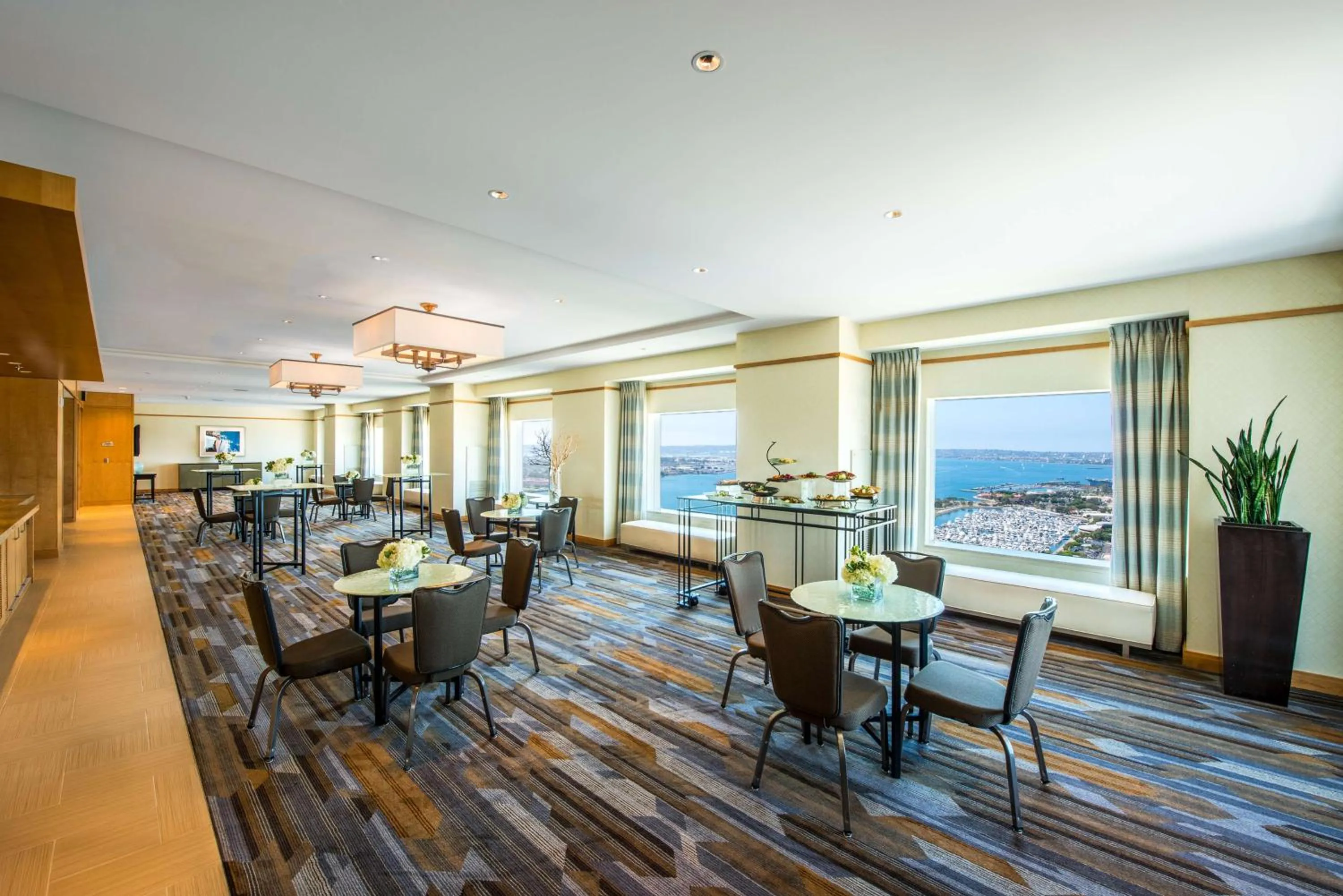 Meeting/conference room in Hilton San Diego Bayfront