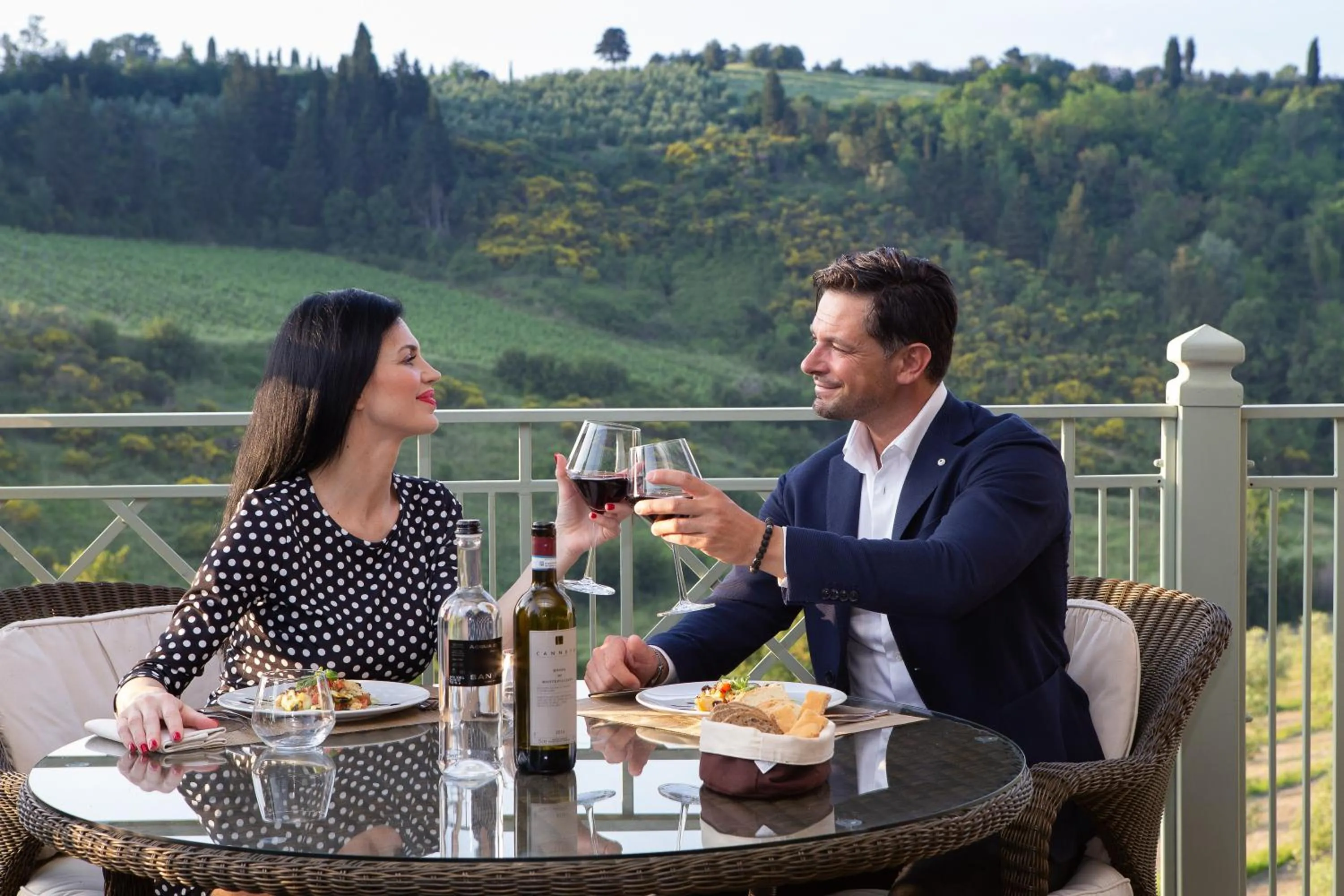 Restaurant/places to eat in Relais Sassa al Sole