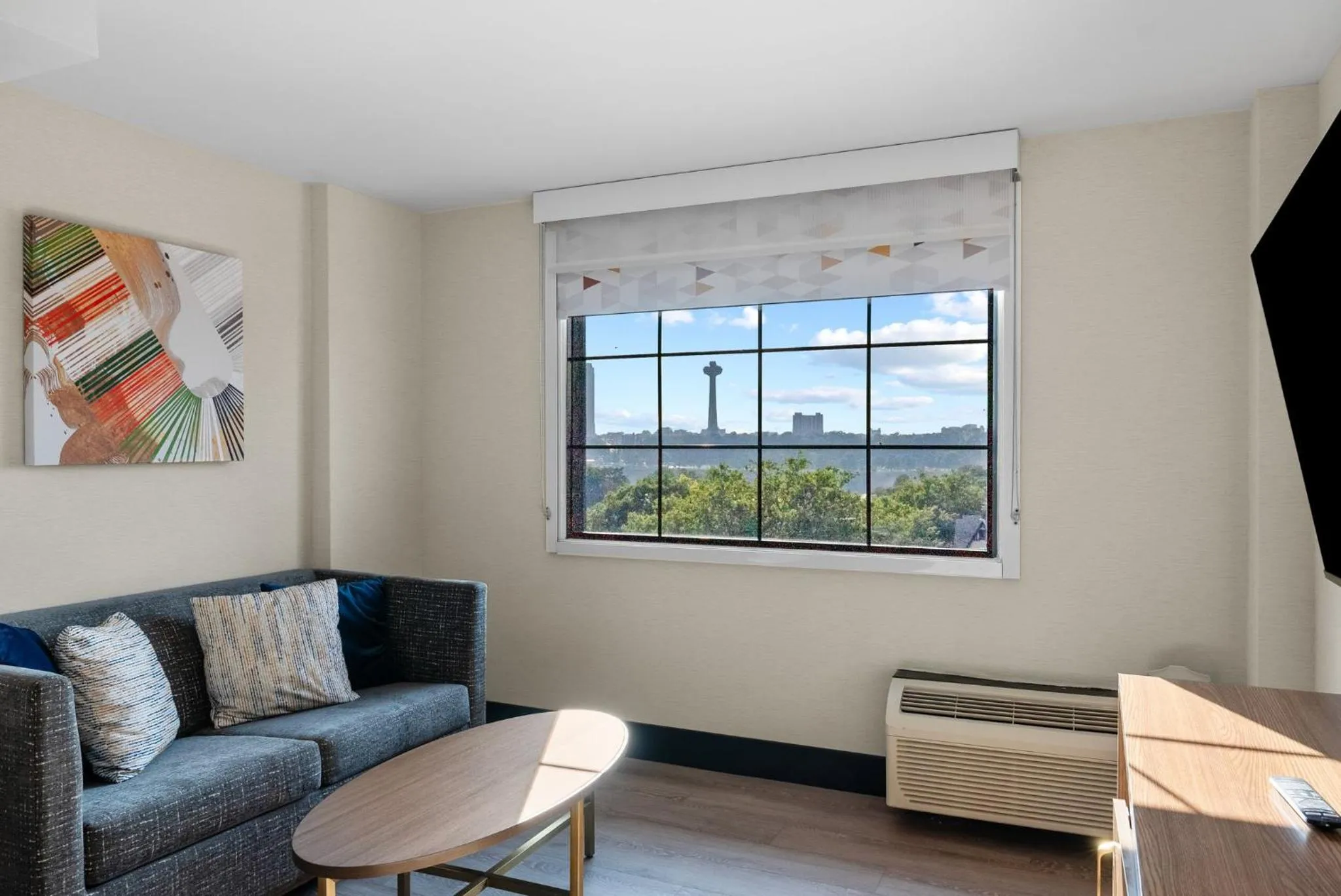 Photo of the whole room in Holiday Inn Niagara Falls State Park Entry by IHG