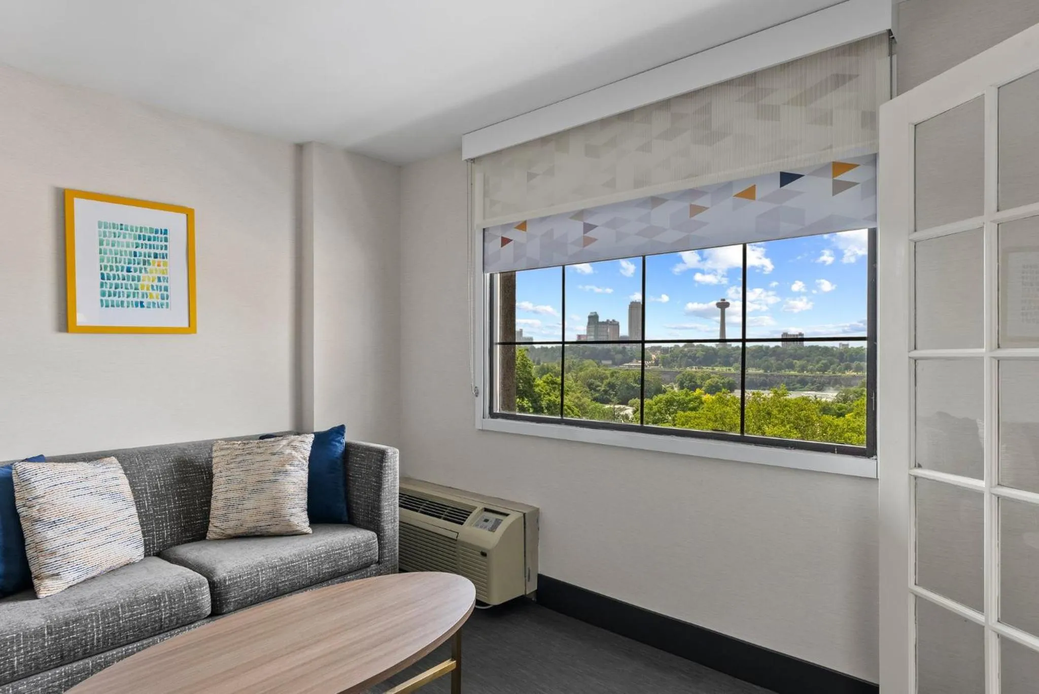 Photo of the whole room in Holiday Inn Niagara Falls State Park Entry by IHG