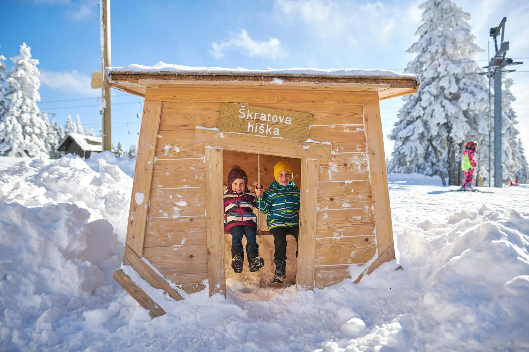 People in Bungalows Rogla