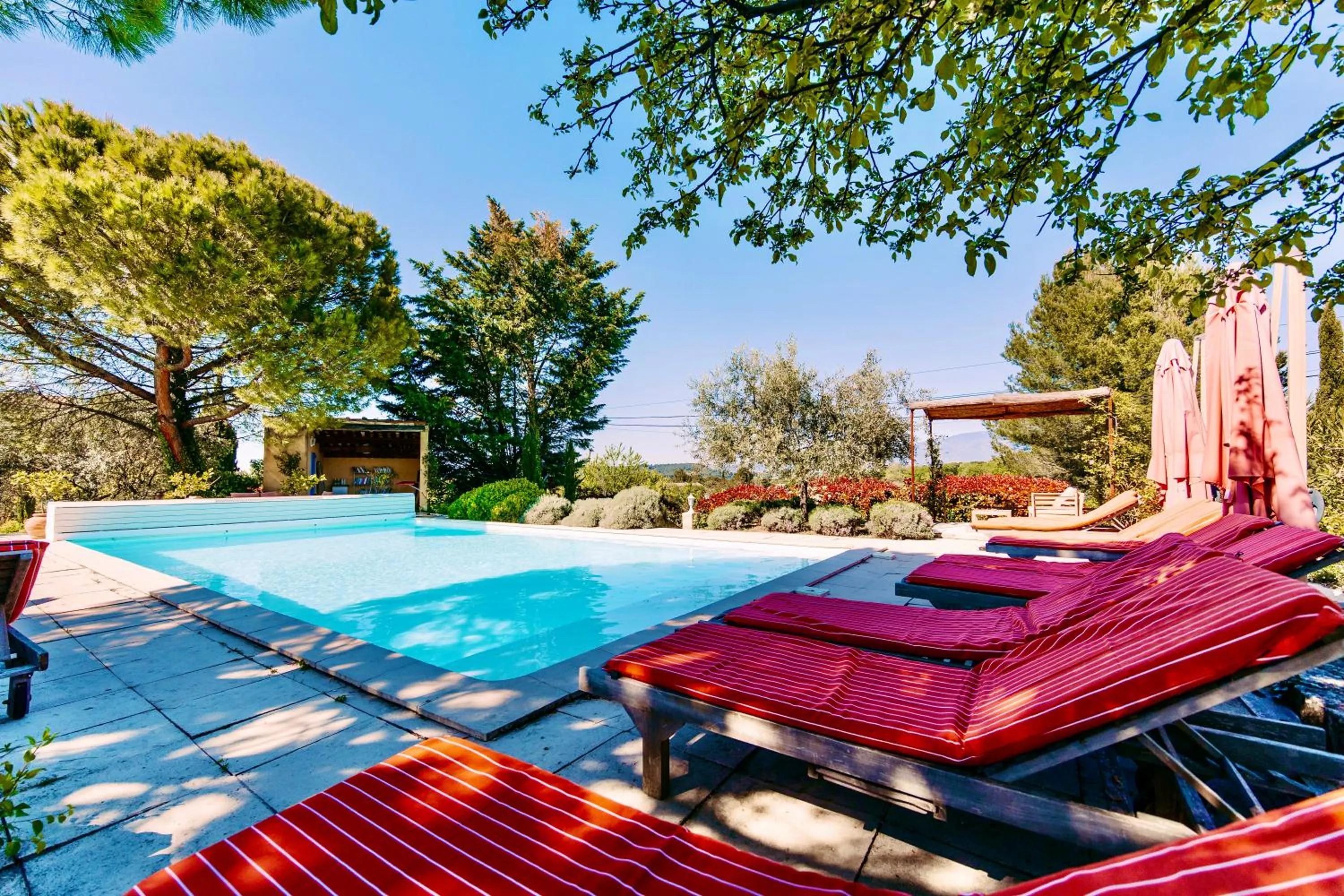 Swimming pool in Bastide Saint-Didier