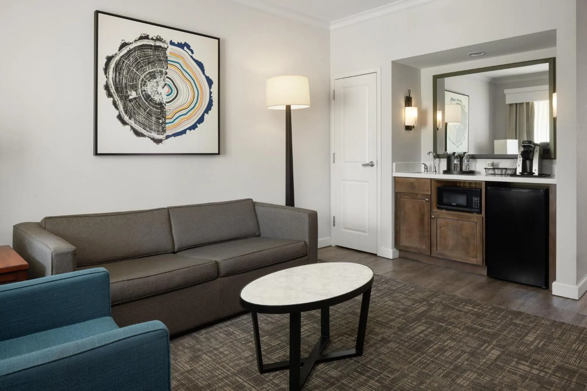 Photo of the whole room in Holiday Inn Resort Lake George by IHG