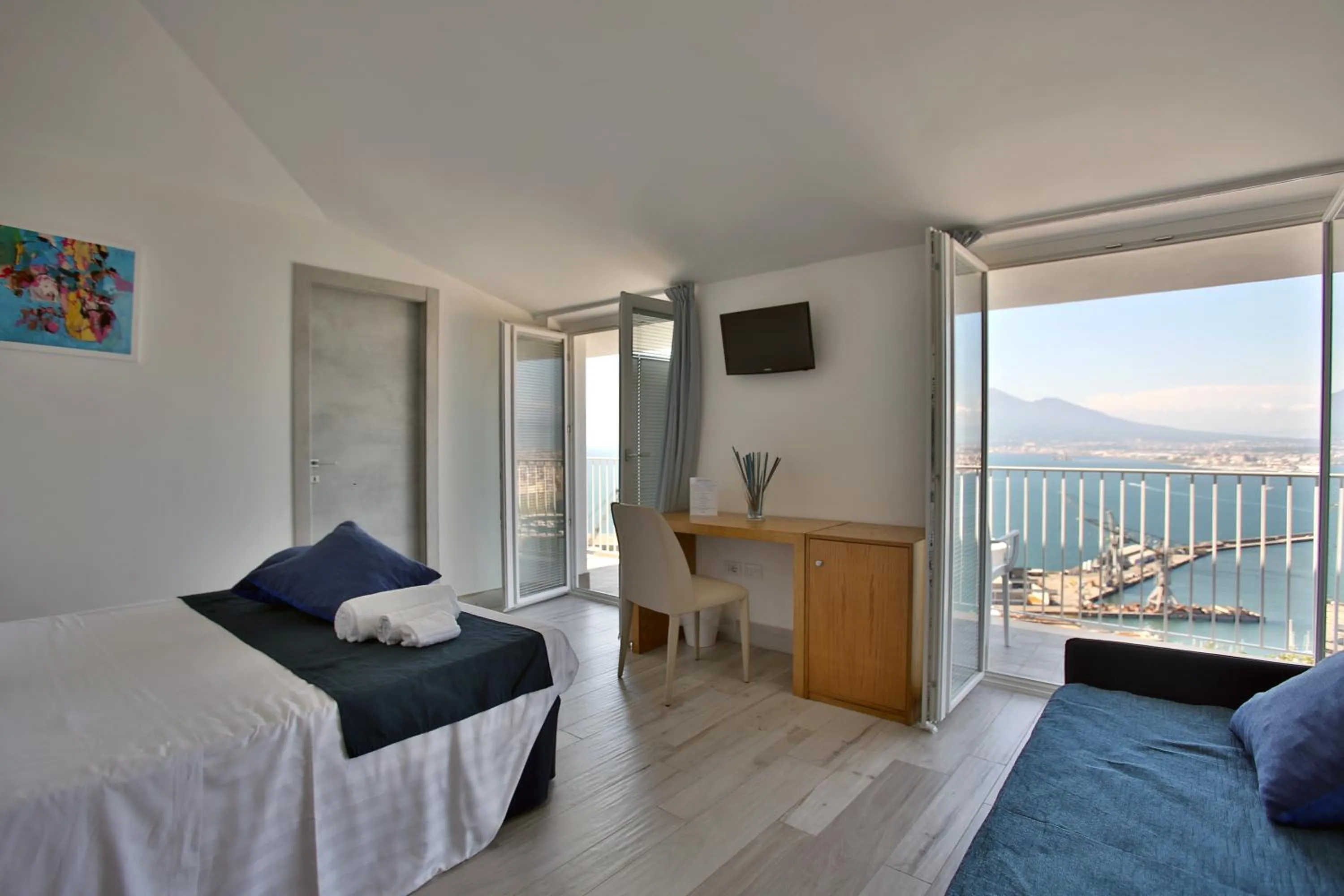 Decorative detail, Bed in Relais Manfredi