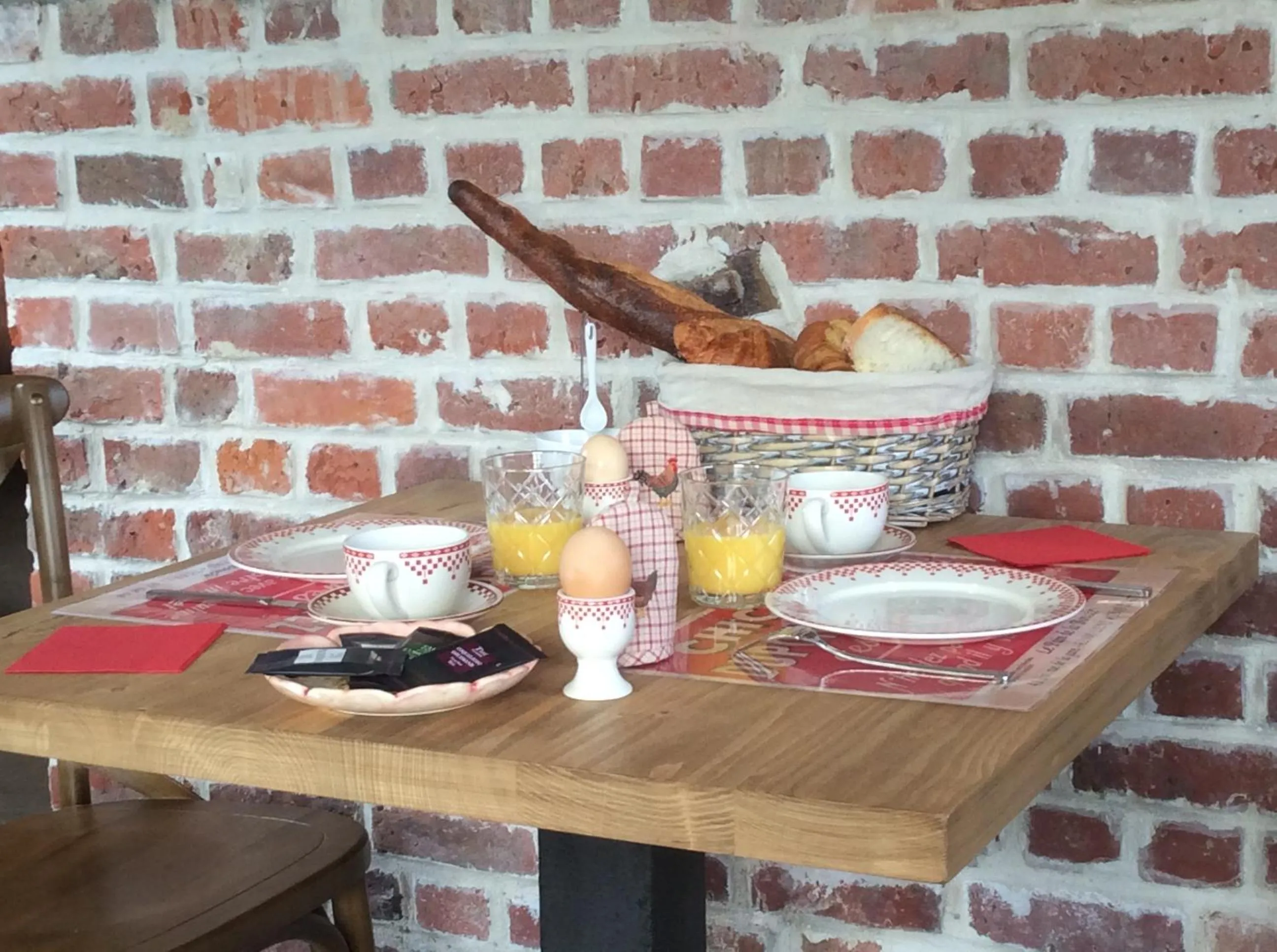 Dining area in Paardenhof Guesthouse