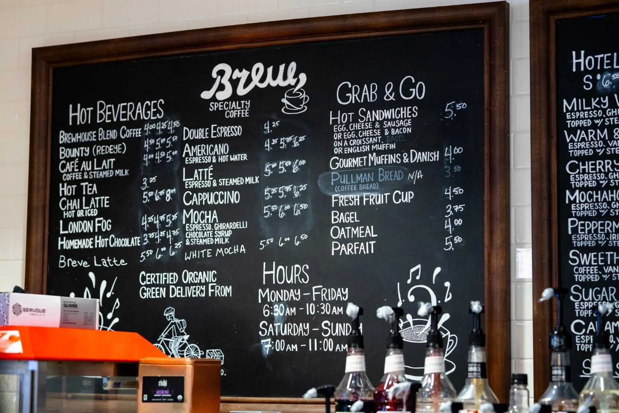 Coffee/tea facilities in Holiday Inn Nashville - Vanderbilt - Dwtn by IHG