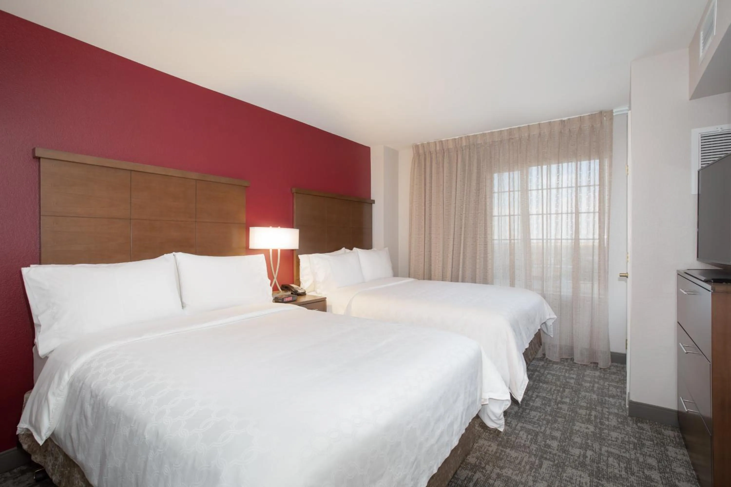 Photo of the whole room, Bed in Staybridge Suites Denver International Airport by IHG