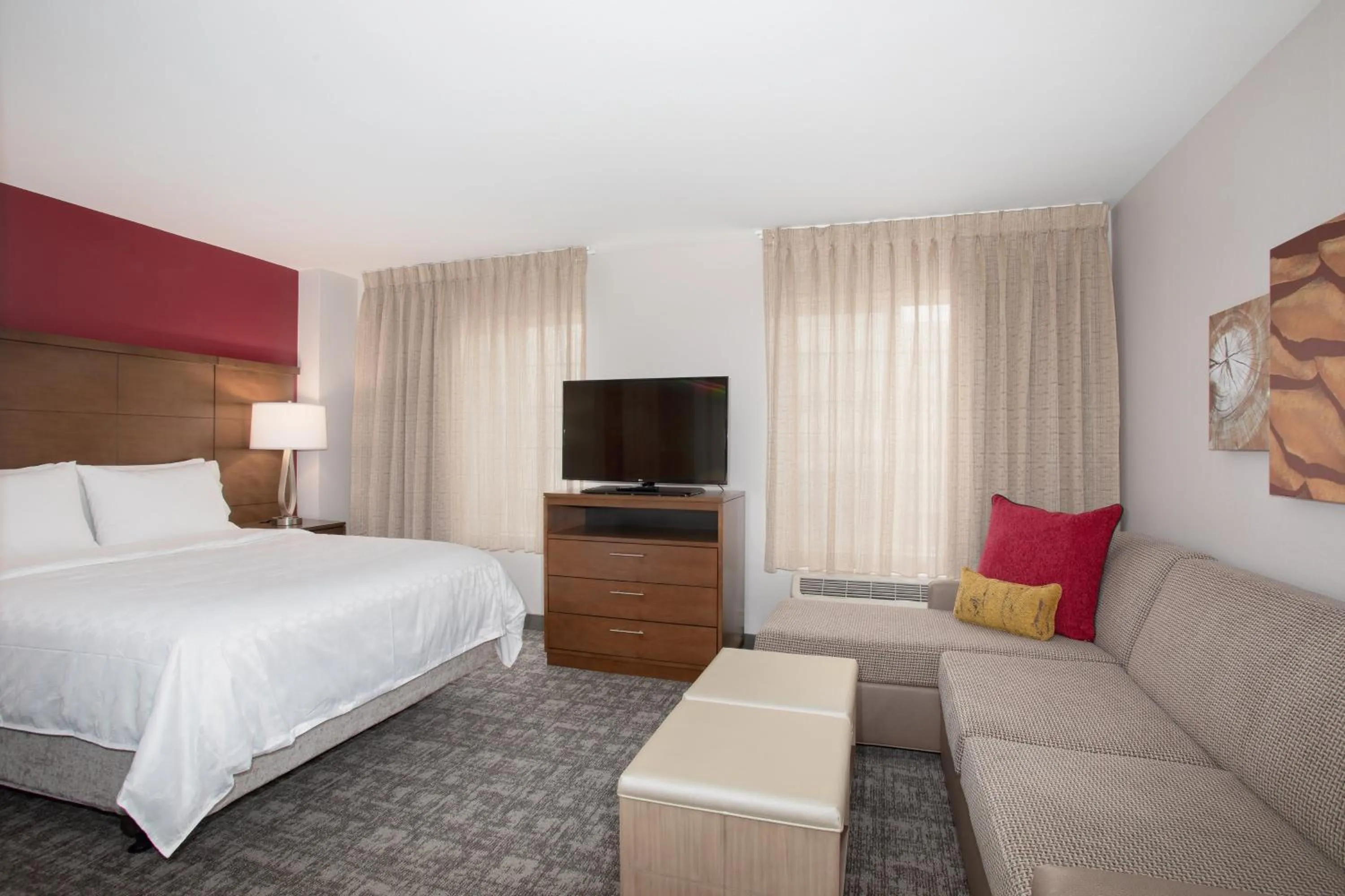 Photo of the whole room, Bed in Staybridge Suites Denver International Airport by IHG