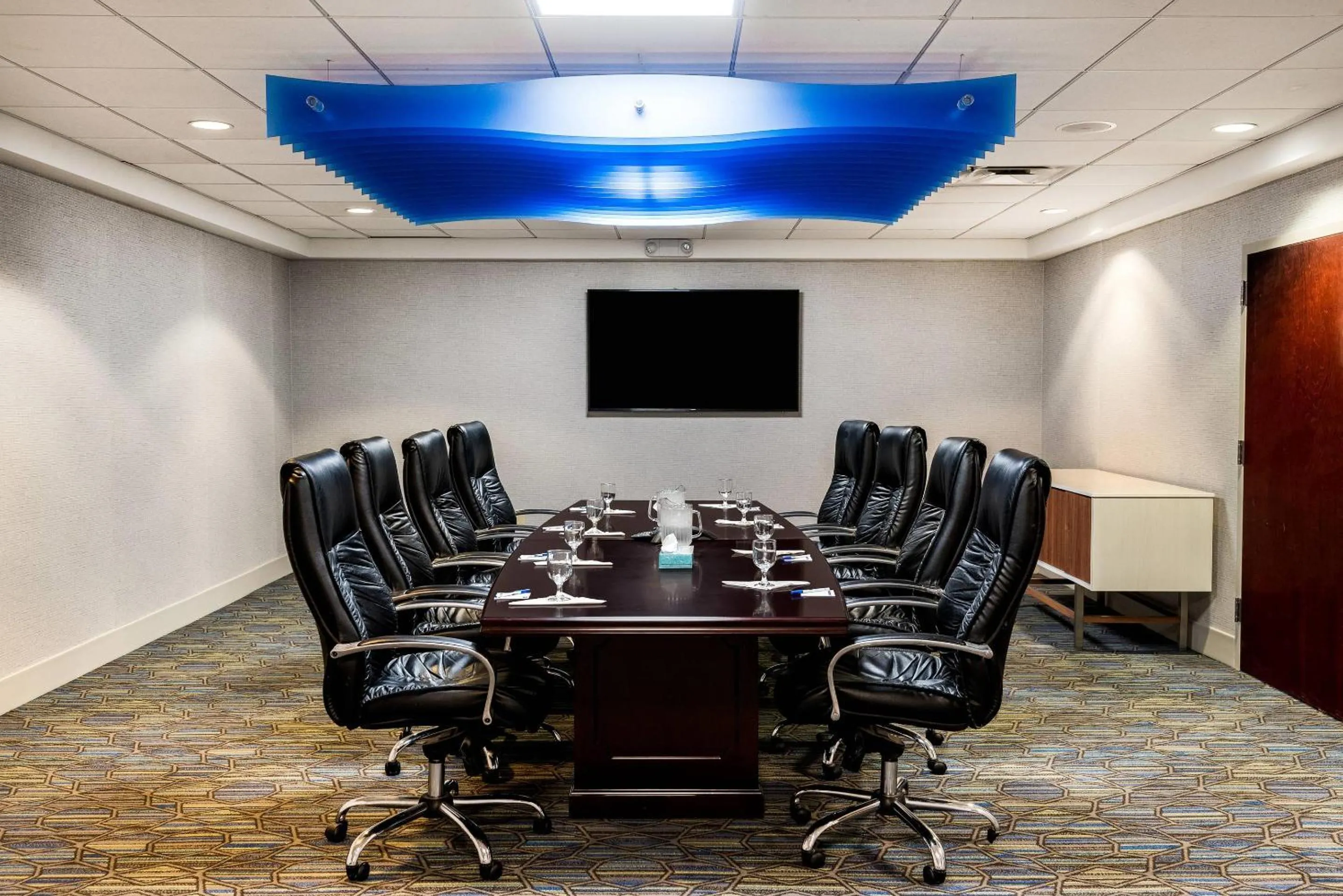 Meeting/conference room in Country Inn & Suites by Radisson, Downtown Albany New York