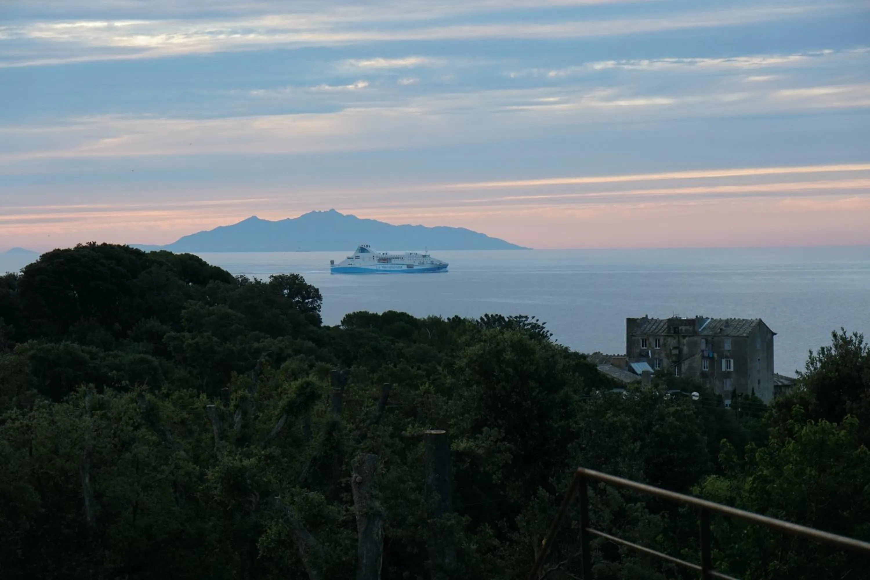 Natural landscape in Suites in Erbalunga