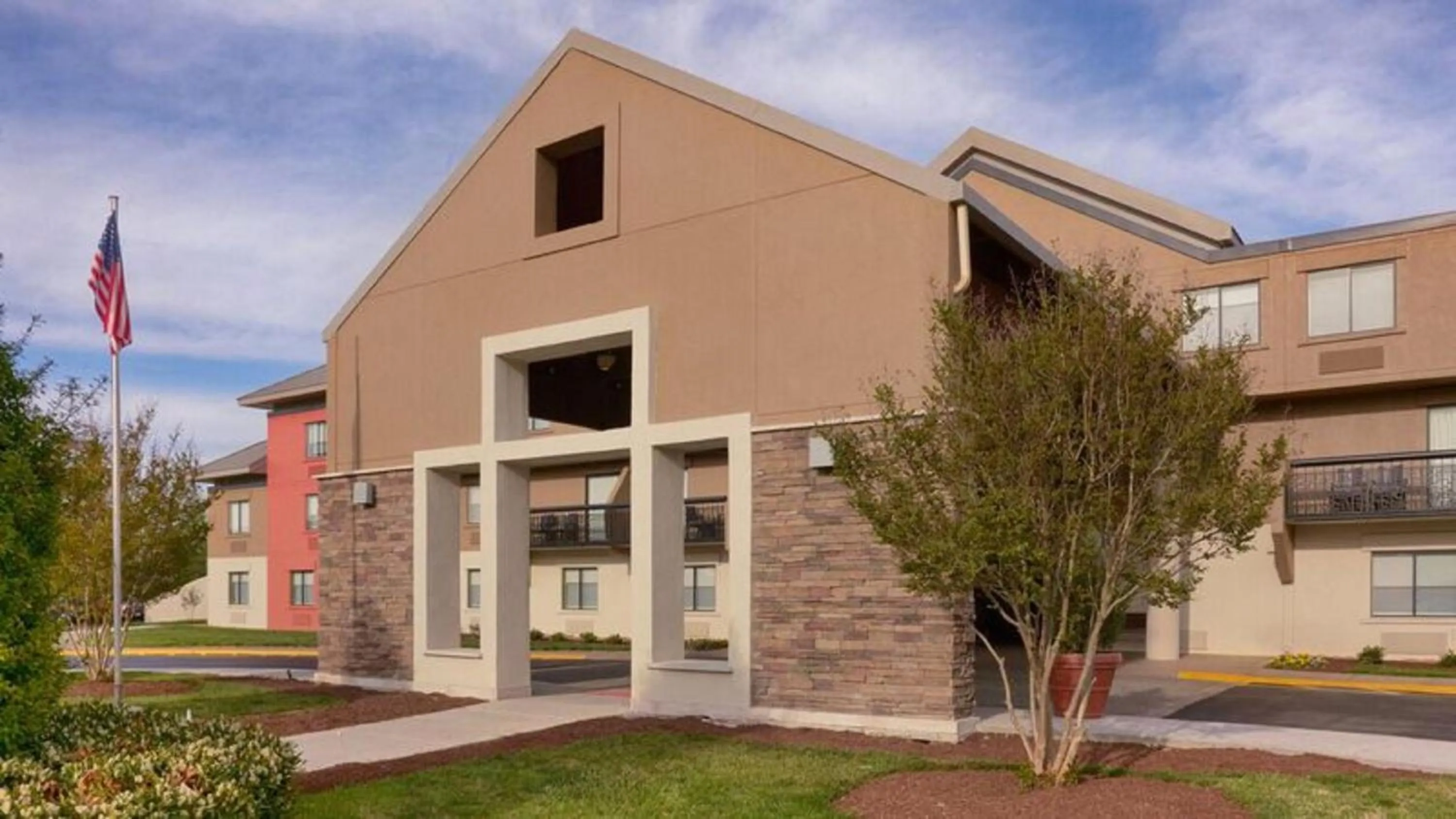 Property building in Holiday Inn Express Nashville Airport by IHG