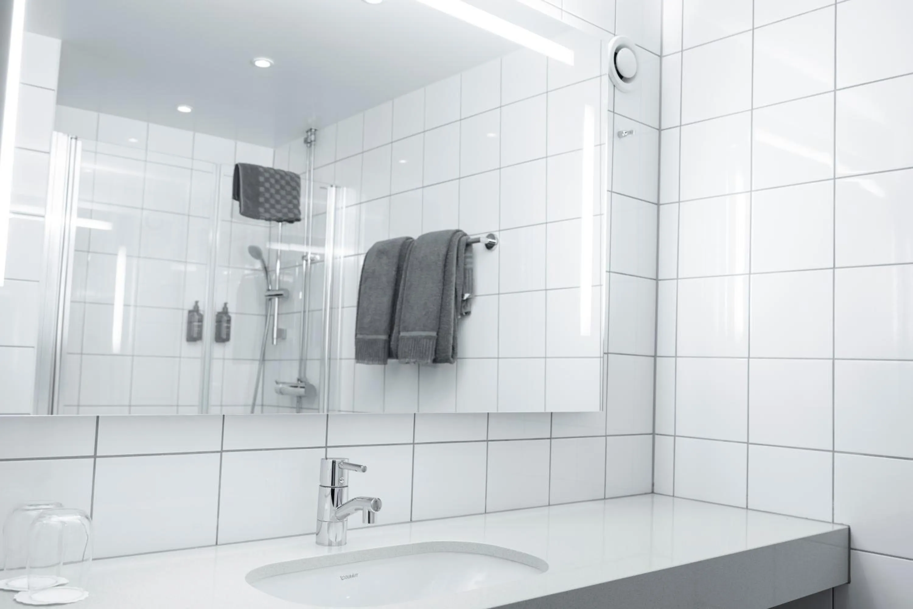 Bathroom in Home Hotel Majoren