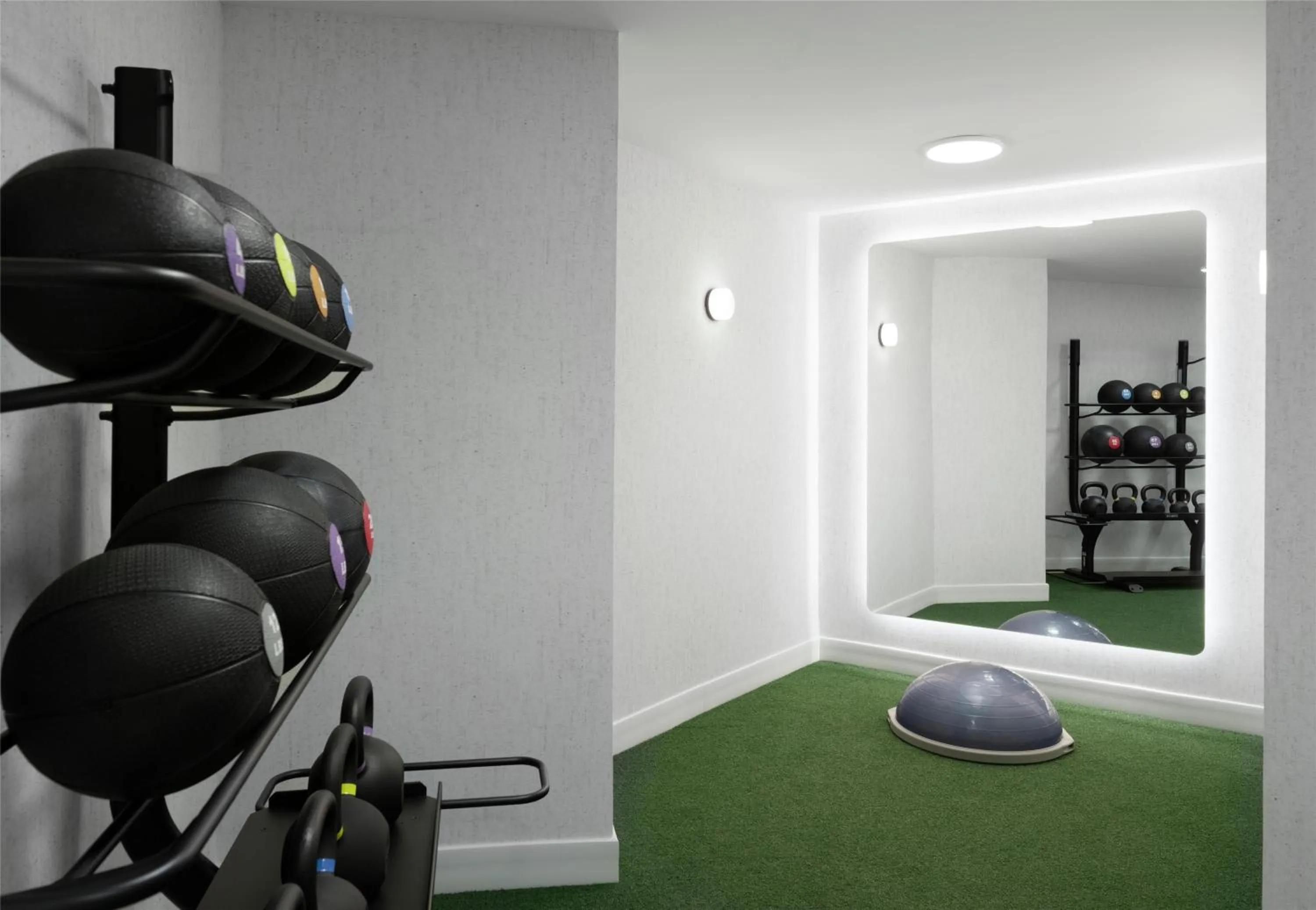 Fitness centre/facilities in Sonesta Los Angeles Airport LAX