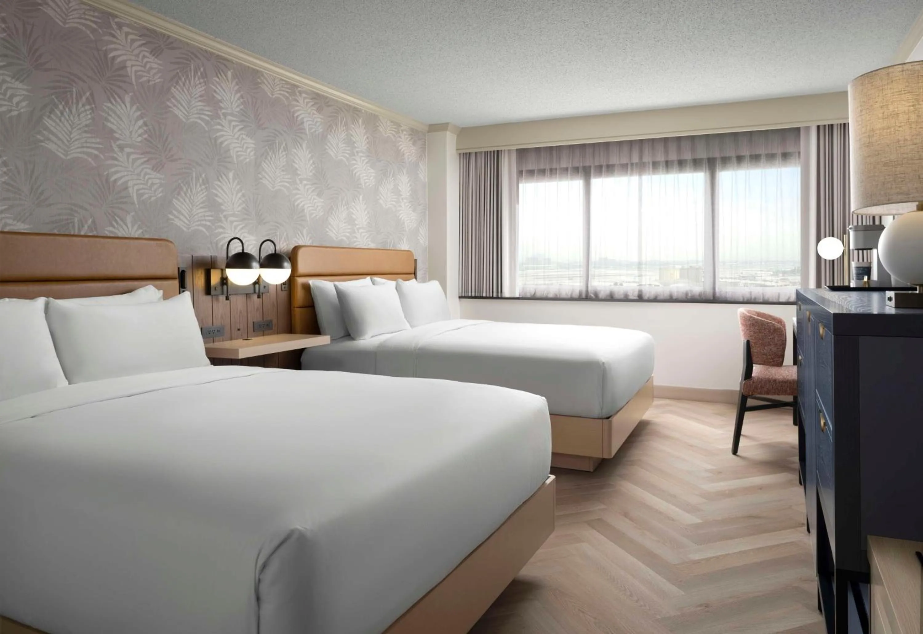 Bedroom, Bed in Sonesta Los Angeles Airport LAX