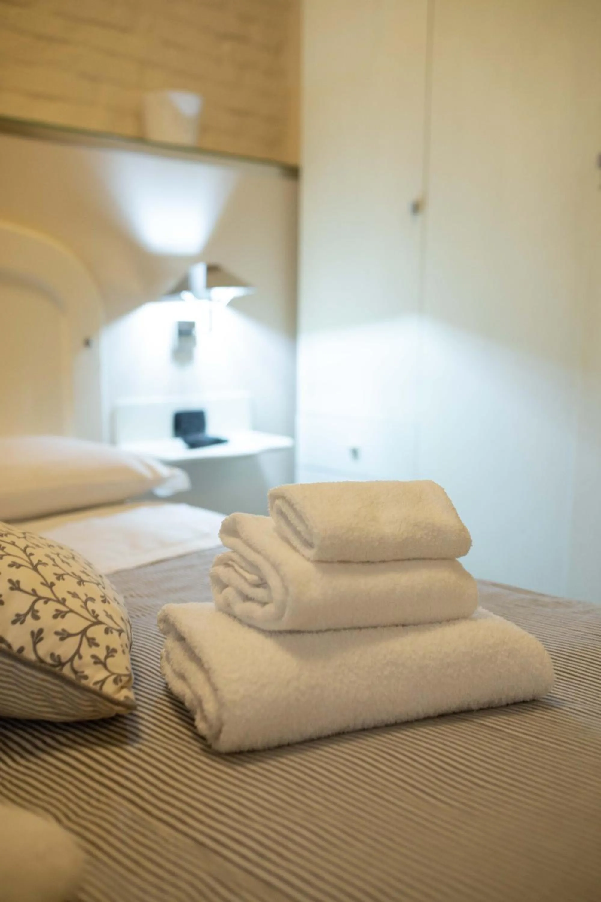 Bed in Two Sisters Suites