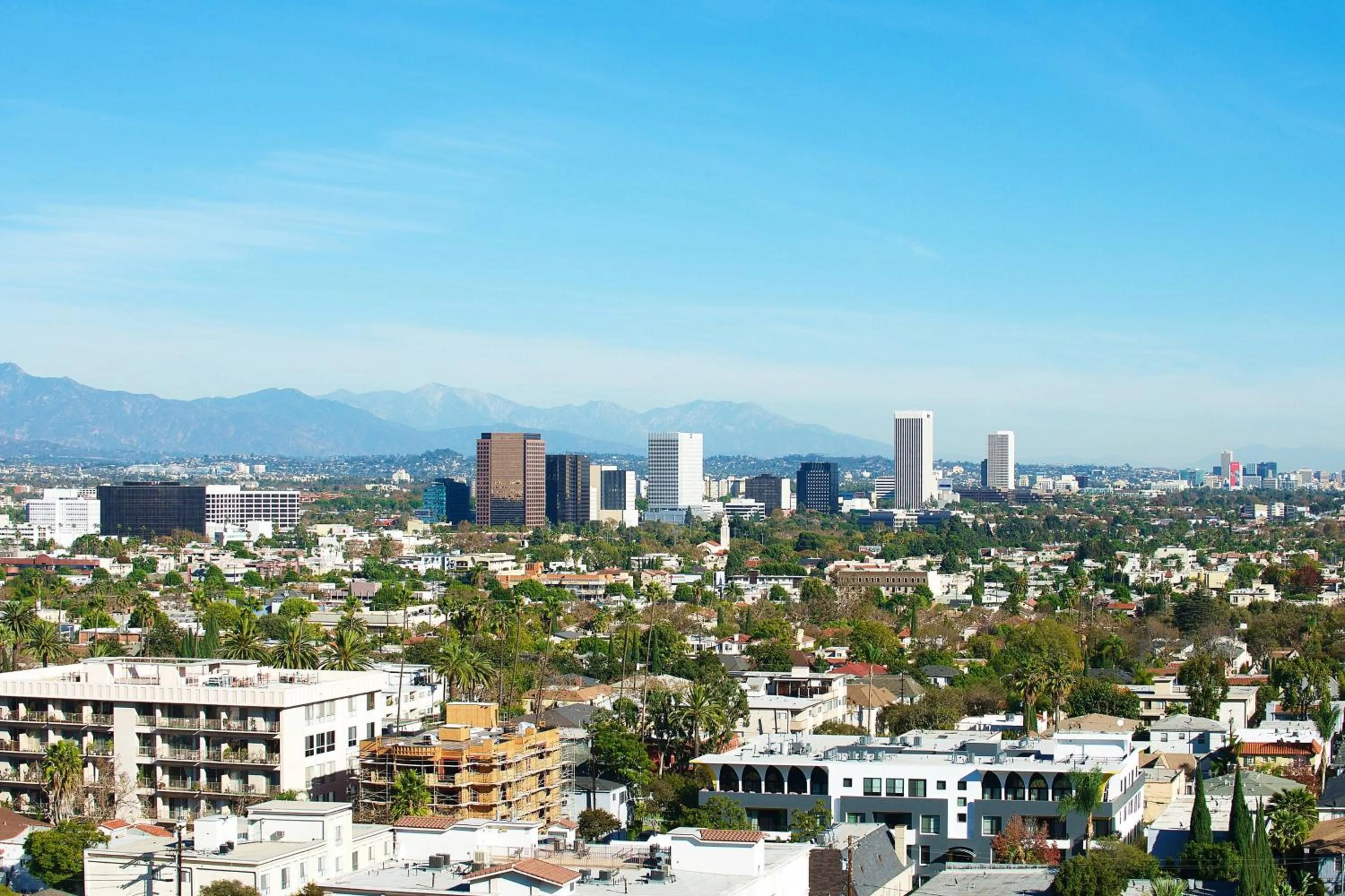 Photo of the whole room in Beverly Hills Marriott