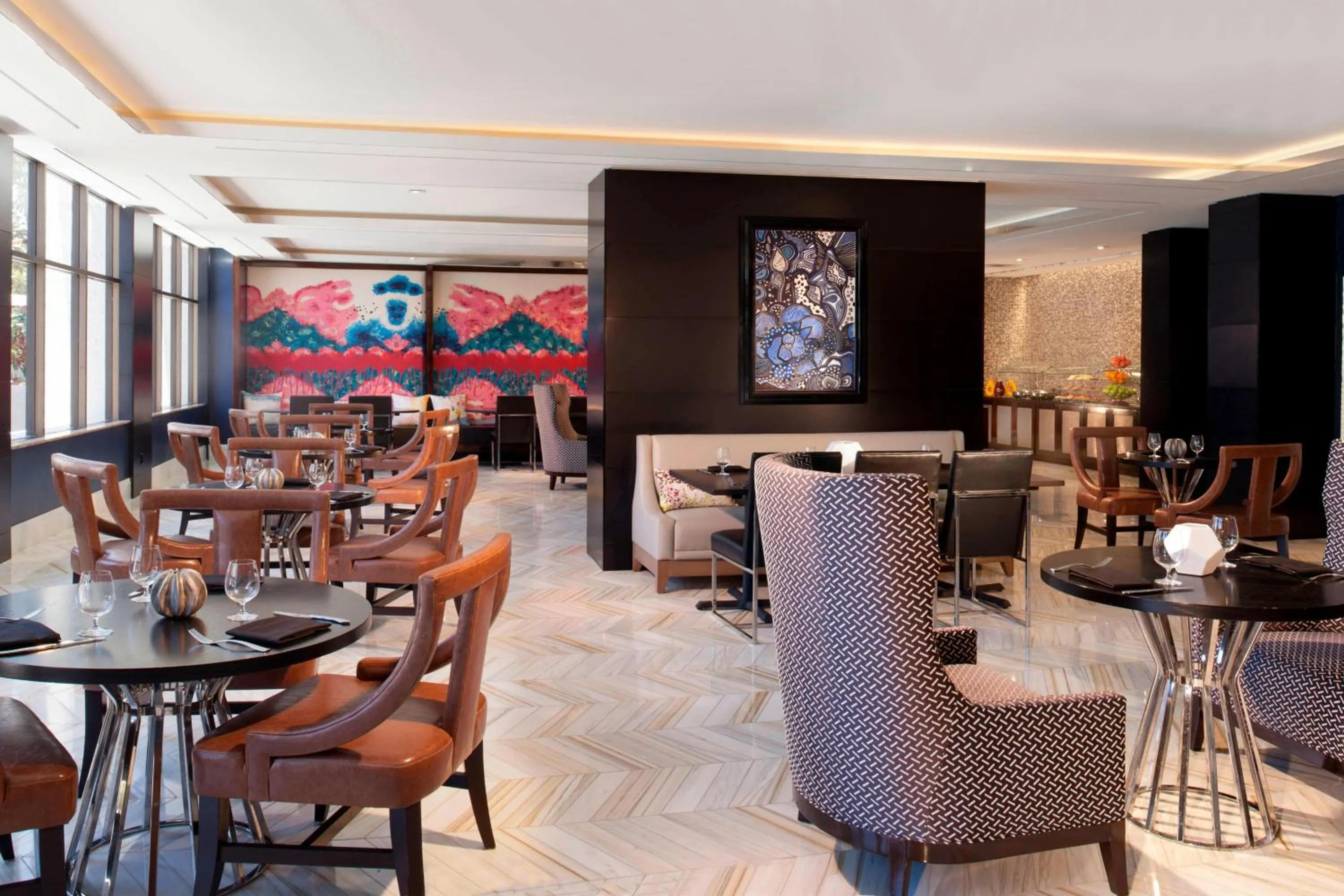 Restaurant/places to eat in Beverly Hills Marriott